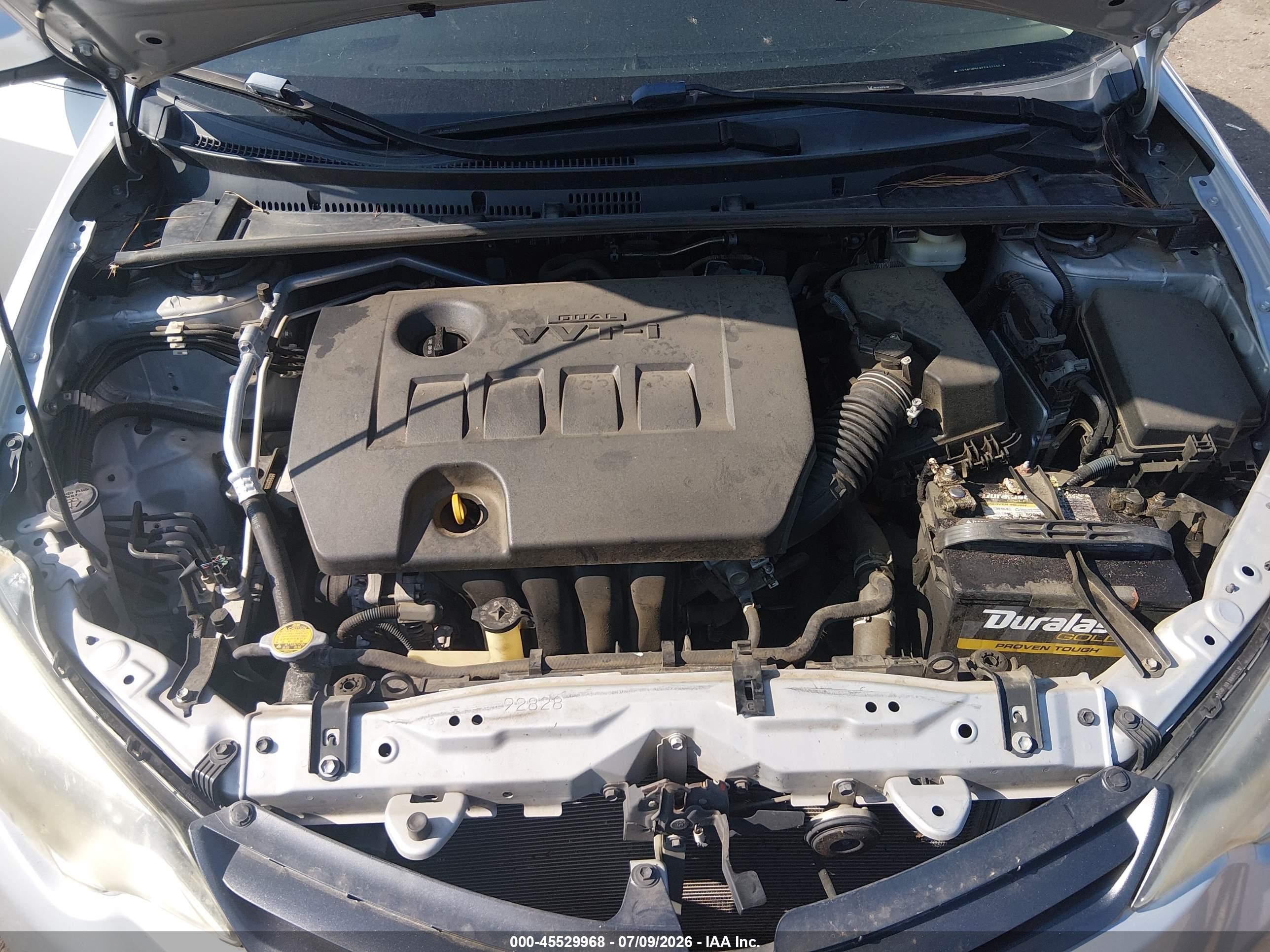 2015 Toyota Corolla Le Plus Silver vin: 2T1BURHE4FC412180