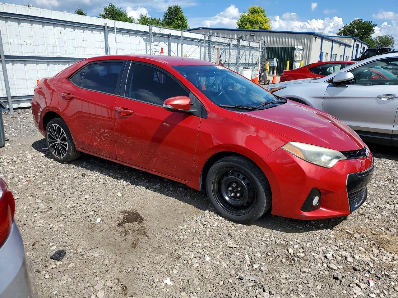 2015 Toyota Corolla S Plus Red vin: 2T1BURHE4FC422093