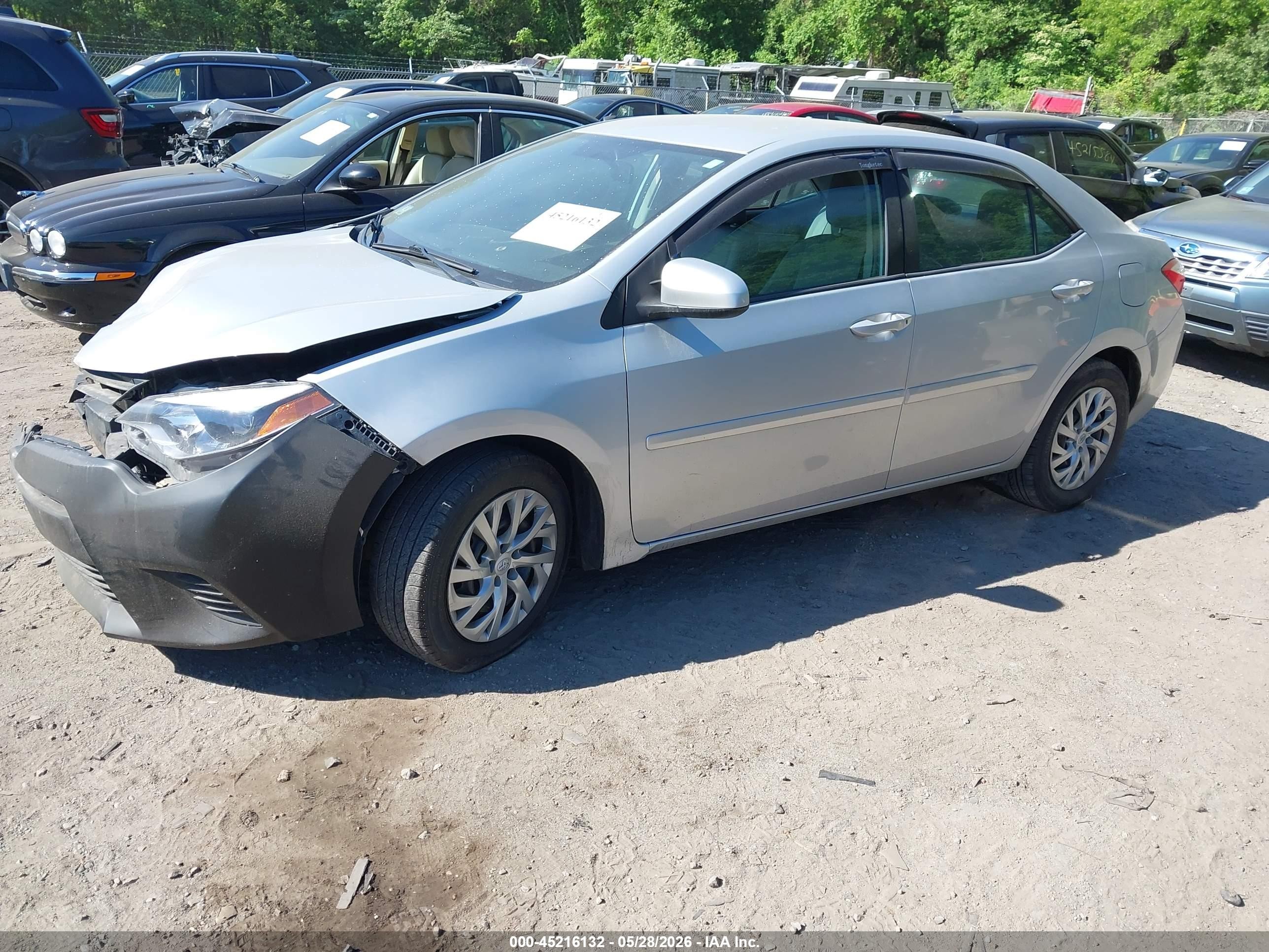 2015 Toyota Corolla Le Silver vin: 2T1BURHE4FC444546