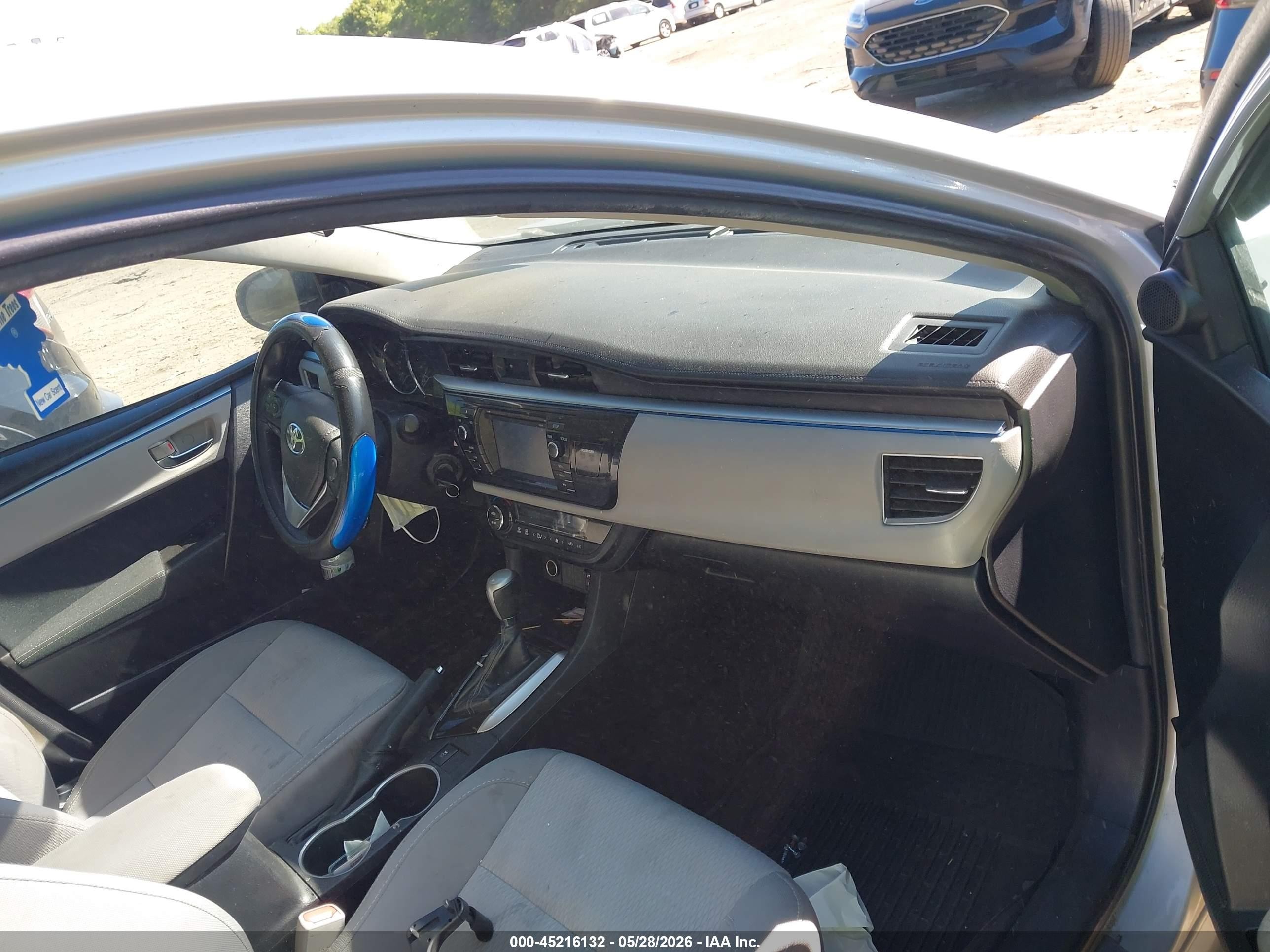 2015 Toyota Corolla Le Silver vin: 2T1BURHE4FC444546