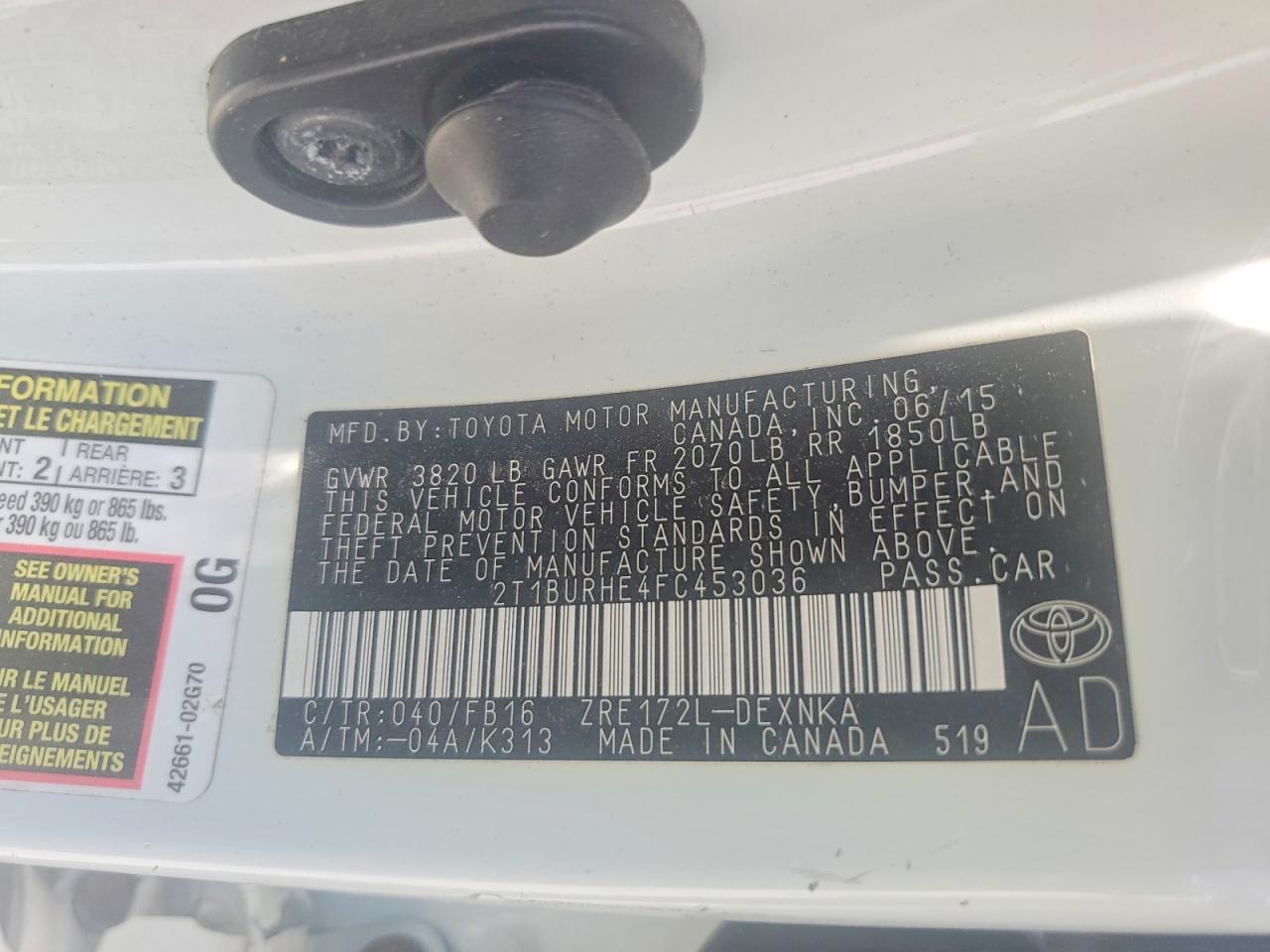 2015 Toyota Corolla Le White vin: 2T1BURHE4FC453036