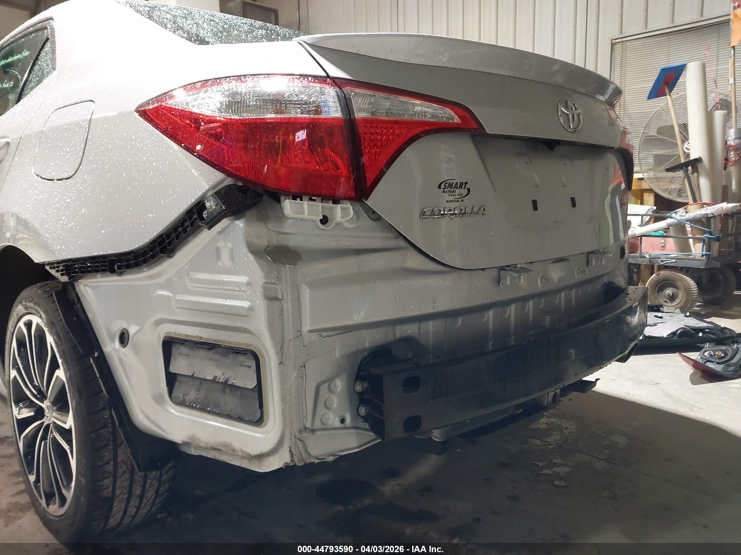 2015 Toyota Corolla S Plus Gray vin: 2T1BURHE4FC453635