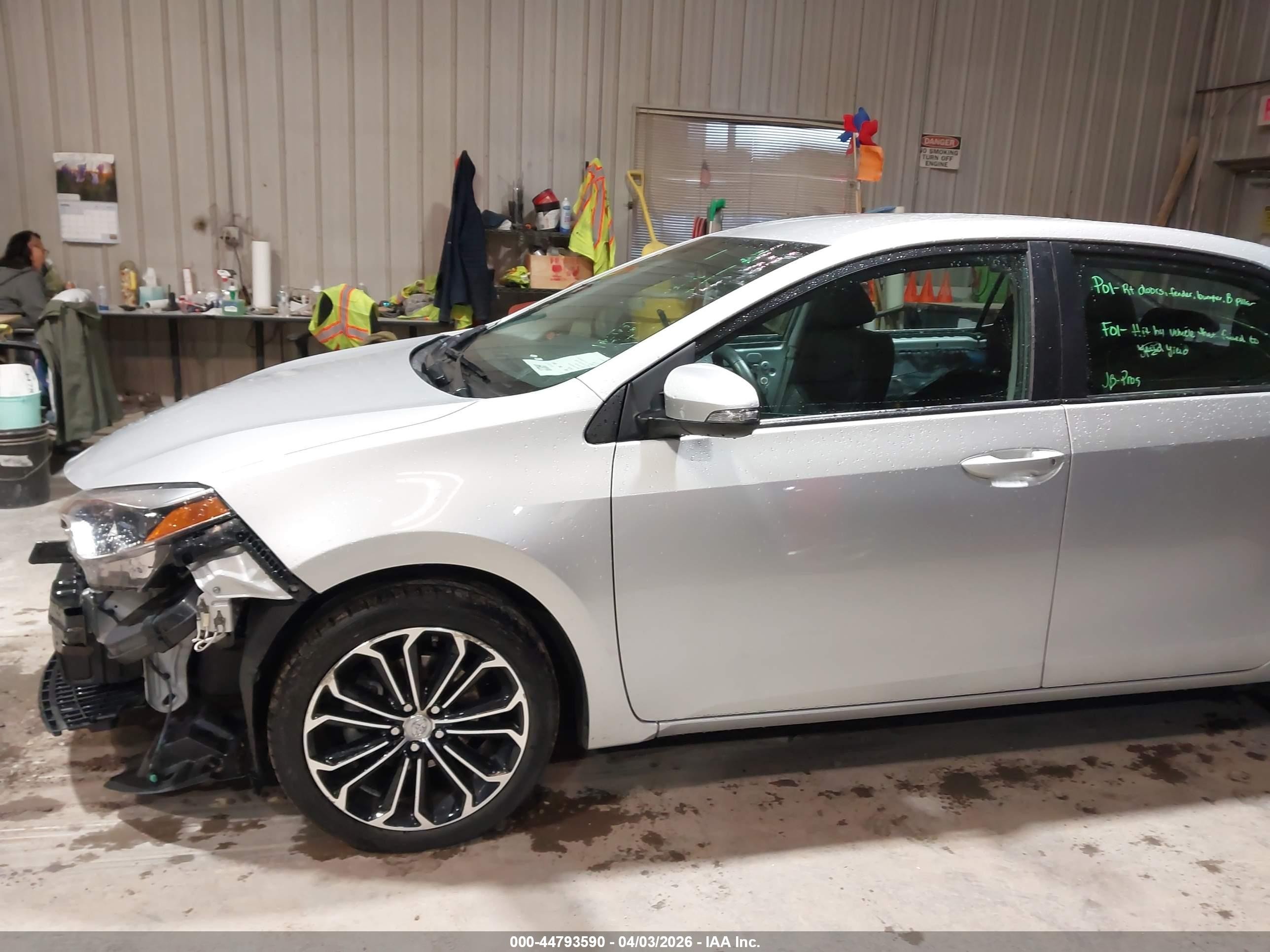 2015 Toyota Corolla S Plus Gray vin: 2T1BURHE4FC453635