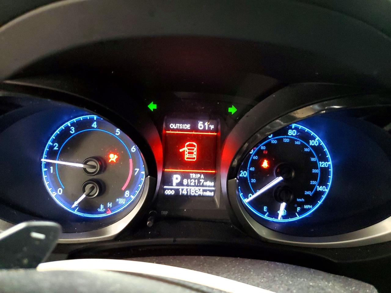 2015 Toyota Corolla S Plus Серебряный vin: 2T1BURHE4FC466806