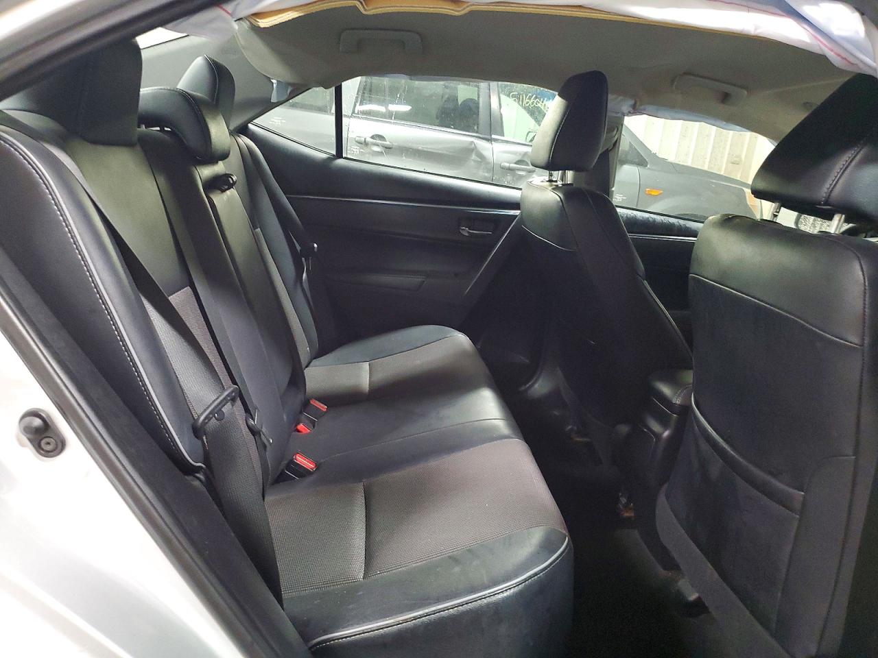 2015 Toyota Corolla S Plus Серебряный vin: 2T1BURHE4FC466806
