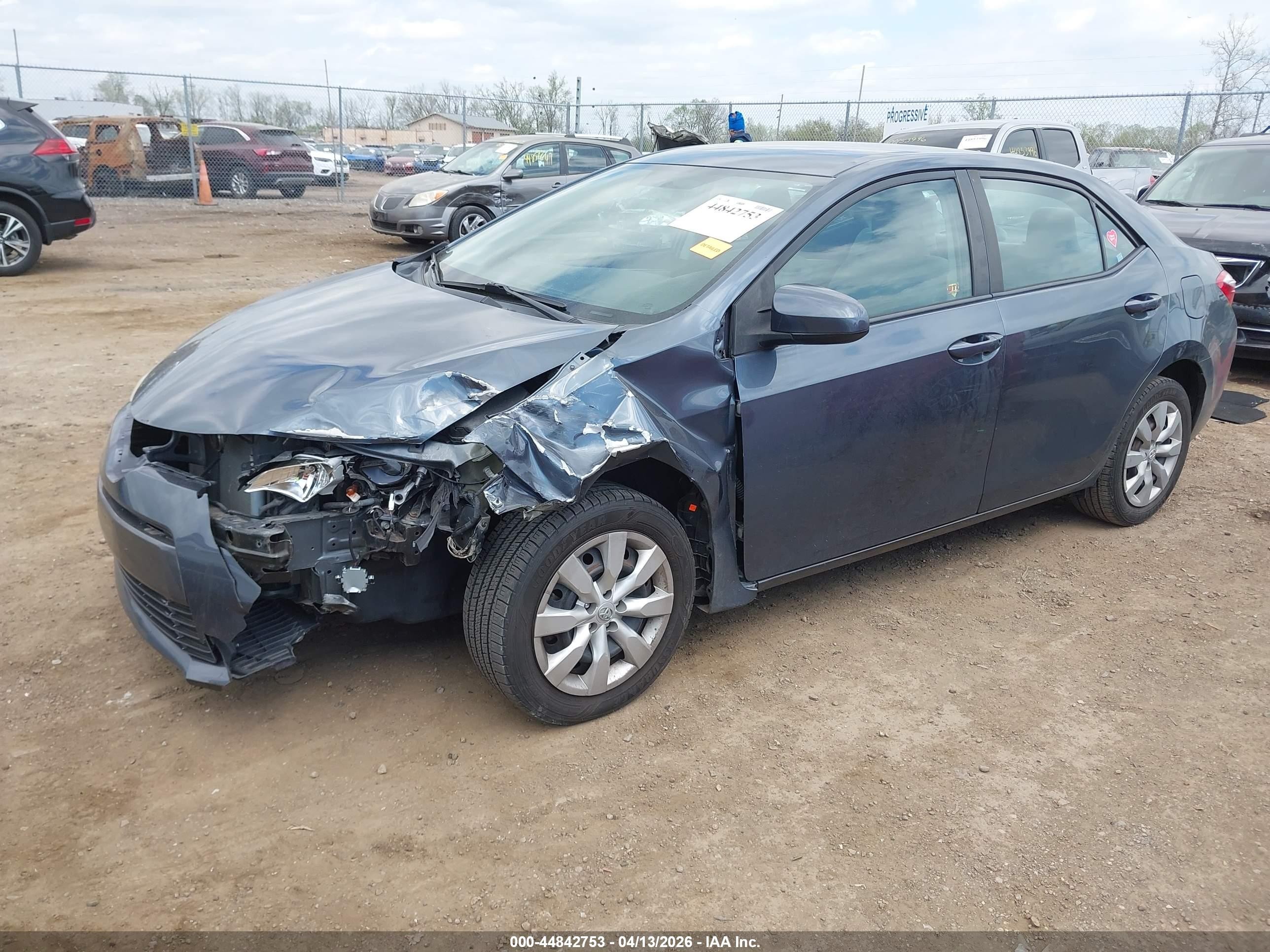2015 Toyota Corolla Le Blue vin: 2T1BURHE4FC478969