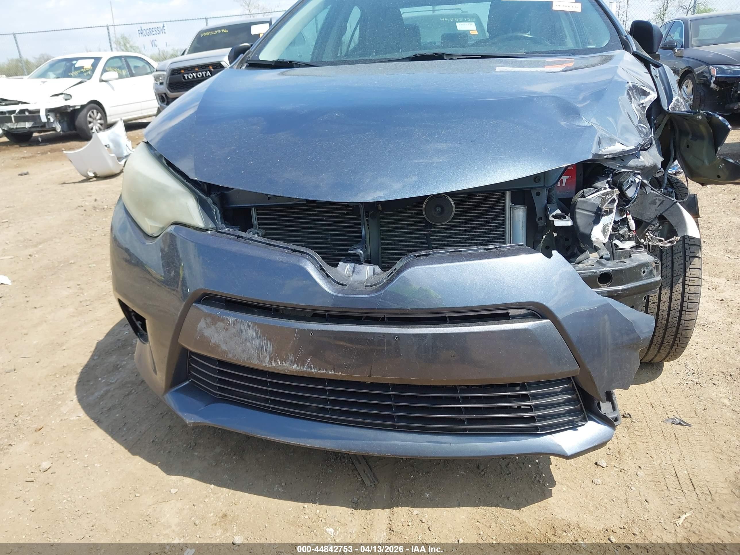 2015 Toyota Corolla Le Blue vin: 2T1BURHE4FC478969