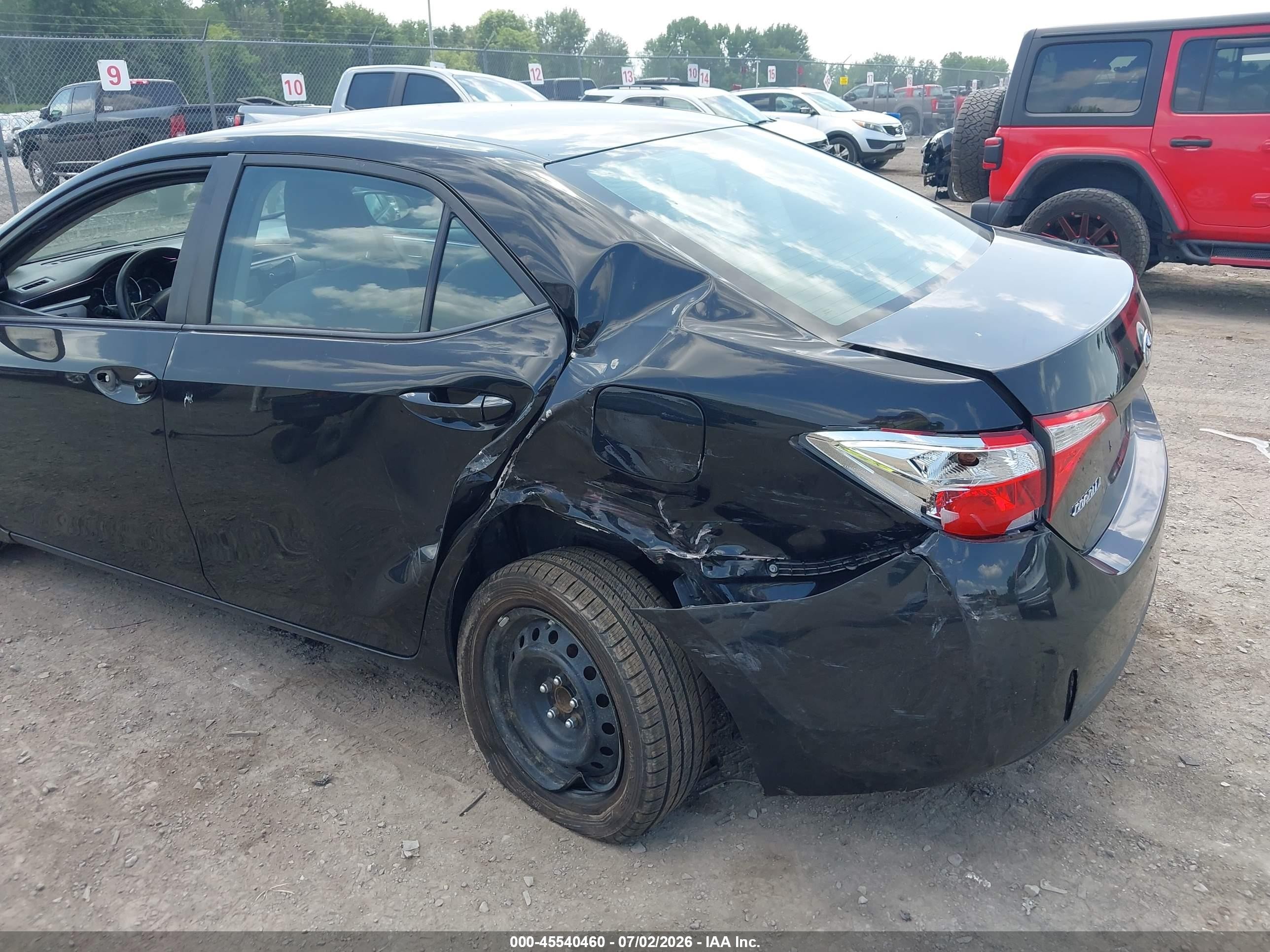 2015 Toyota Corolla Le Dark Blue vin: 2T1BURHE4FC480365