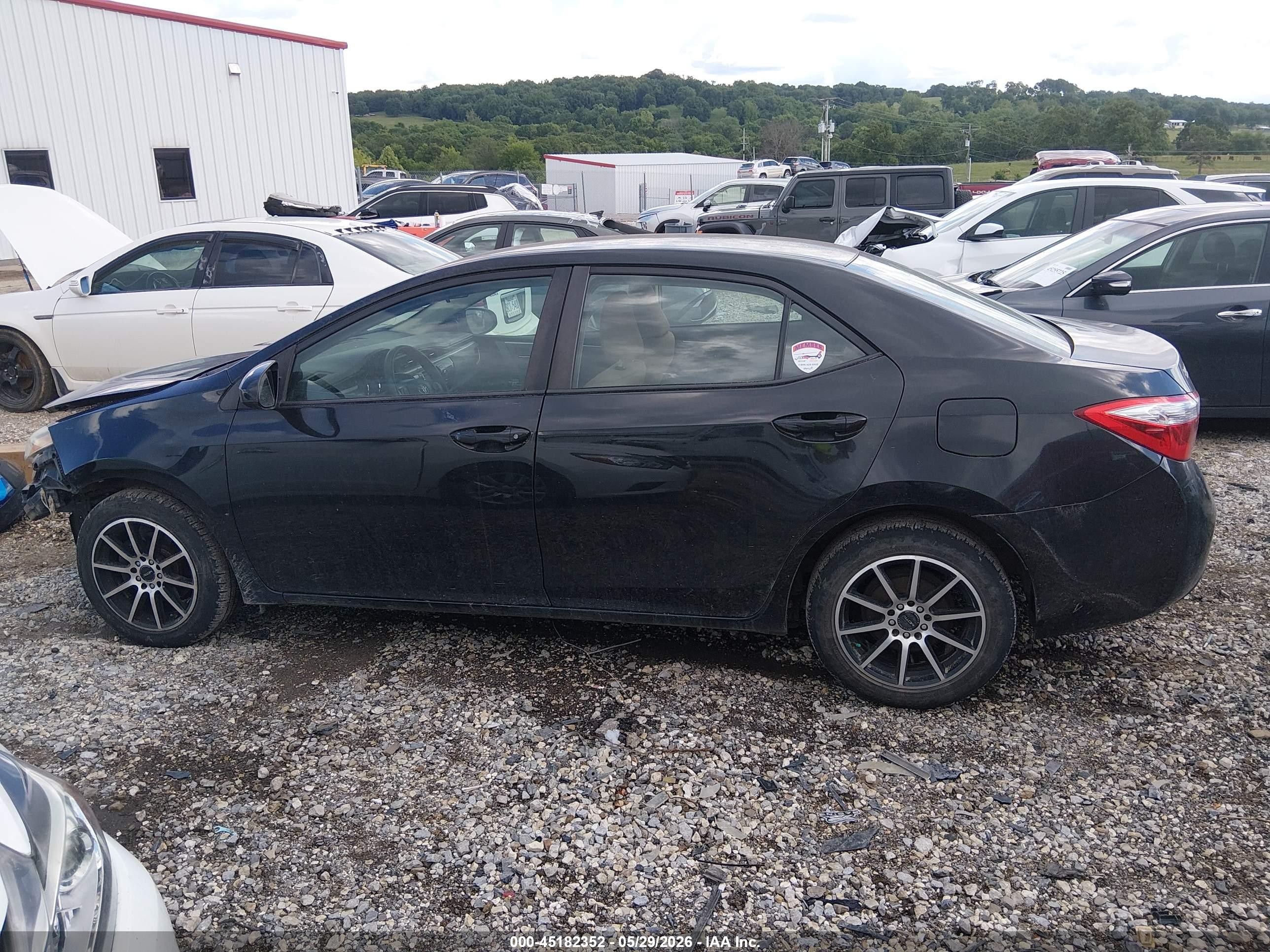 2016 Toyota Corolla Le Black vin: 2T1BURHE4GC603101