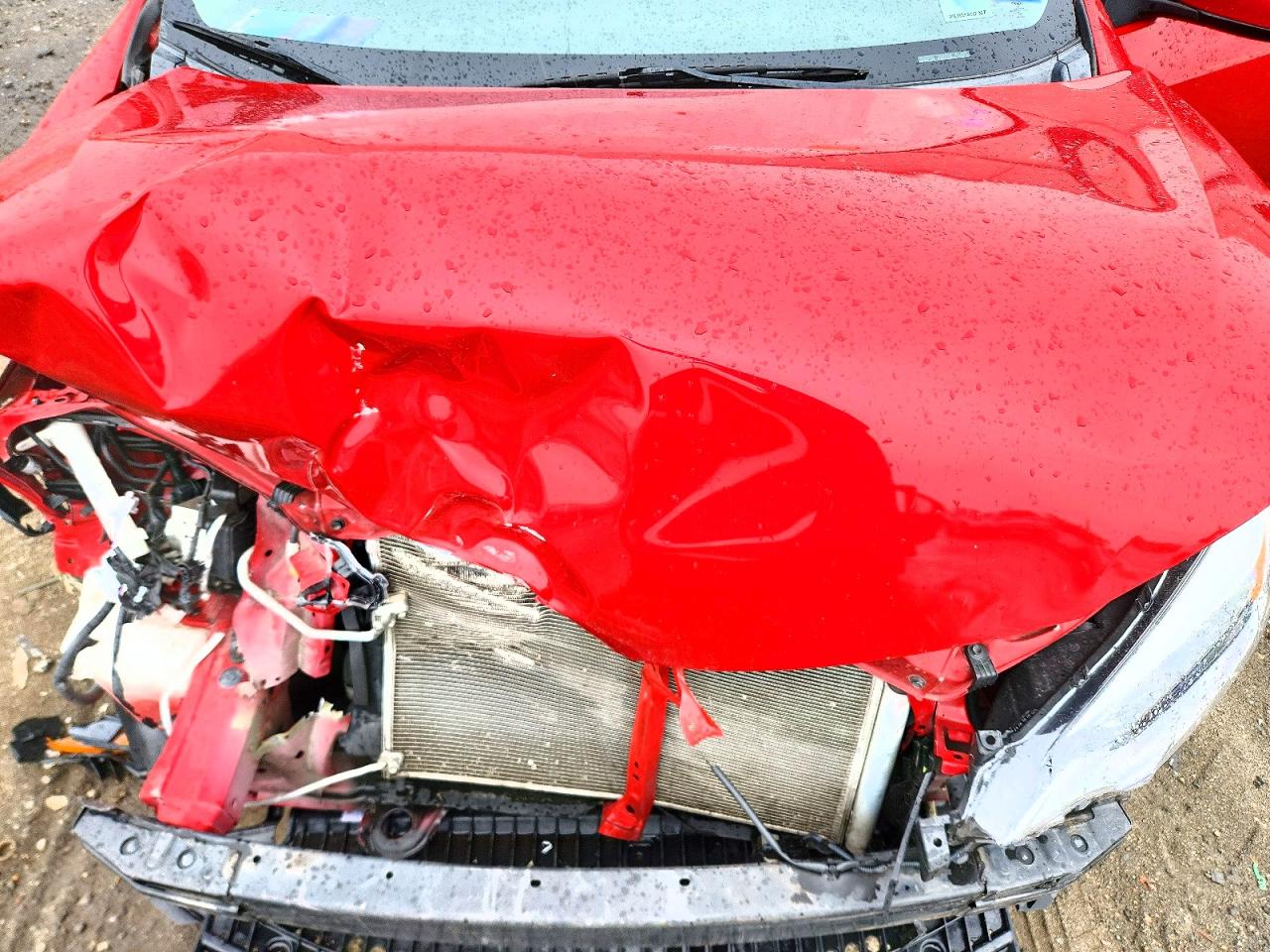 2016 Toyota Corolla Le Red vin: 2T1BURHE4GC604474