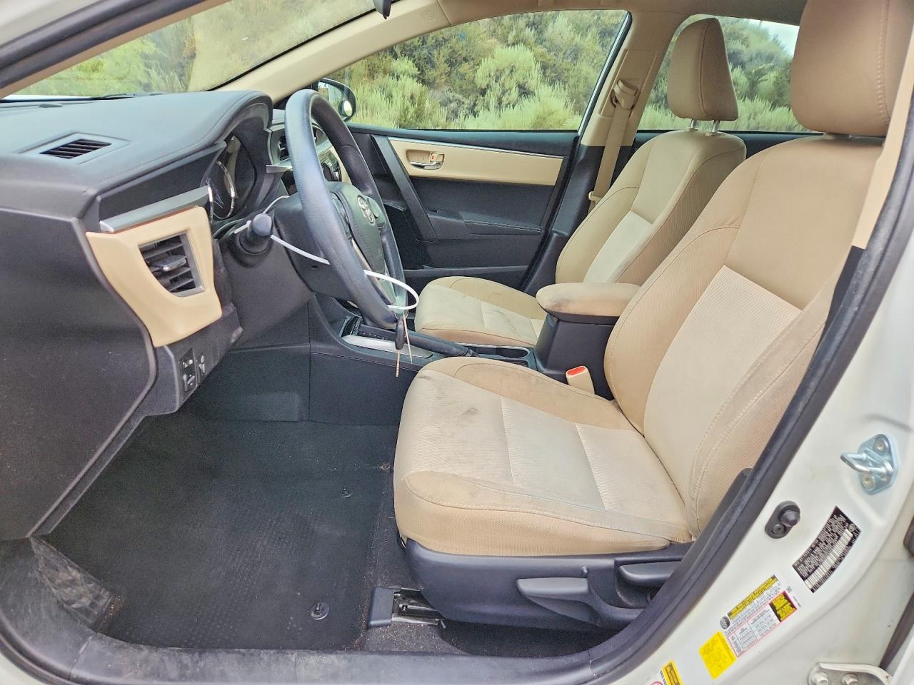 2016 Toyota Corolla Le Белый vin: 2T1BURHE4GC629083