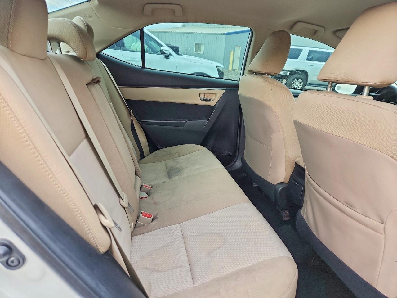 2016 Toyota Corolla Le Белый vin: 2T1BURHE4GC629083