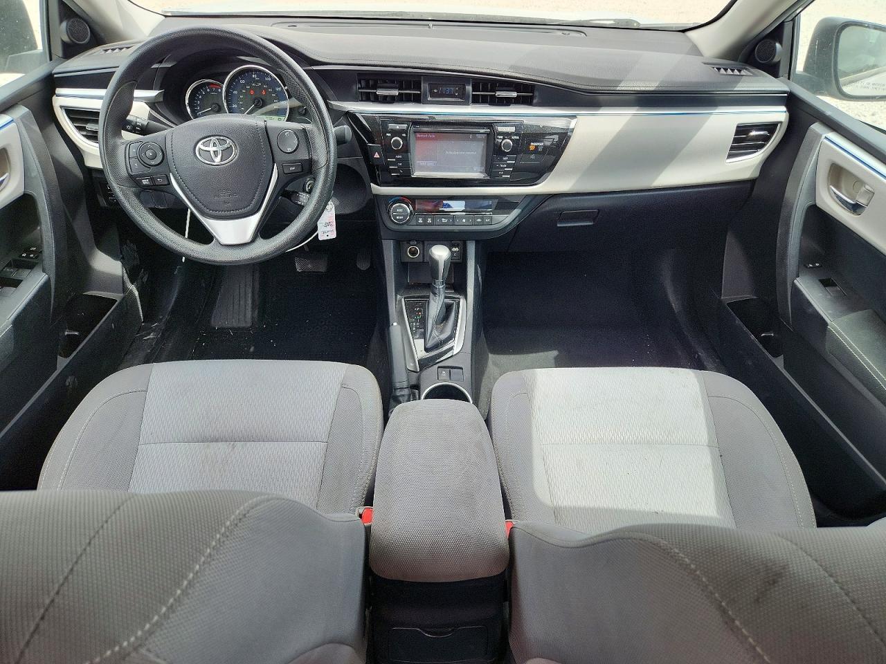 2016 Toyota Corolla Le Silver vin: 2T1BURHE4GC641895