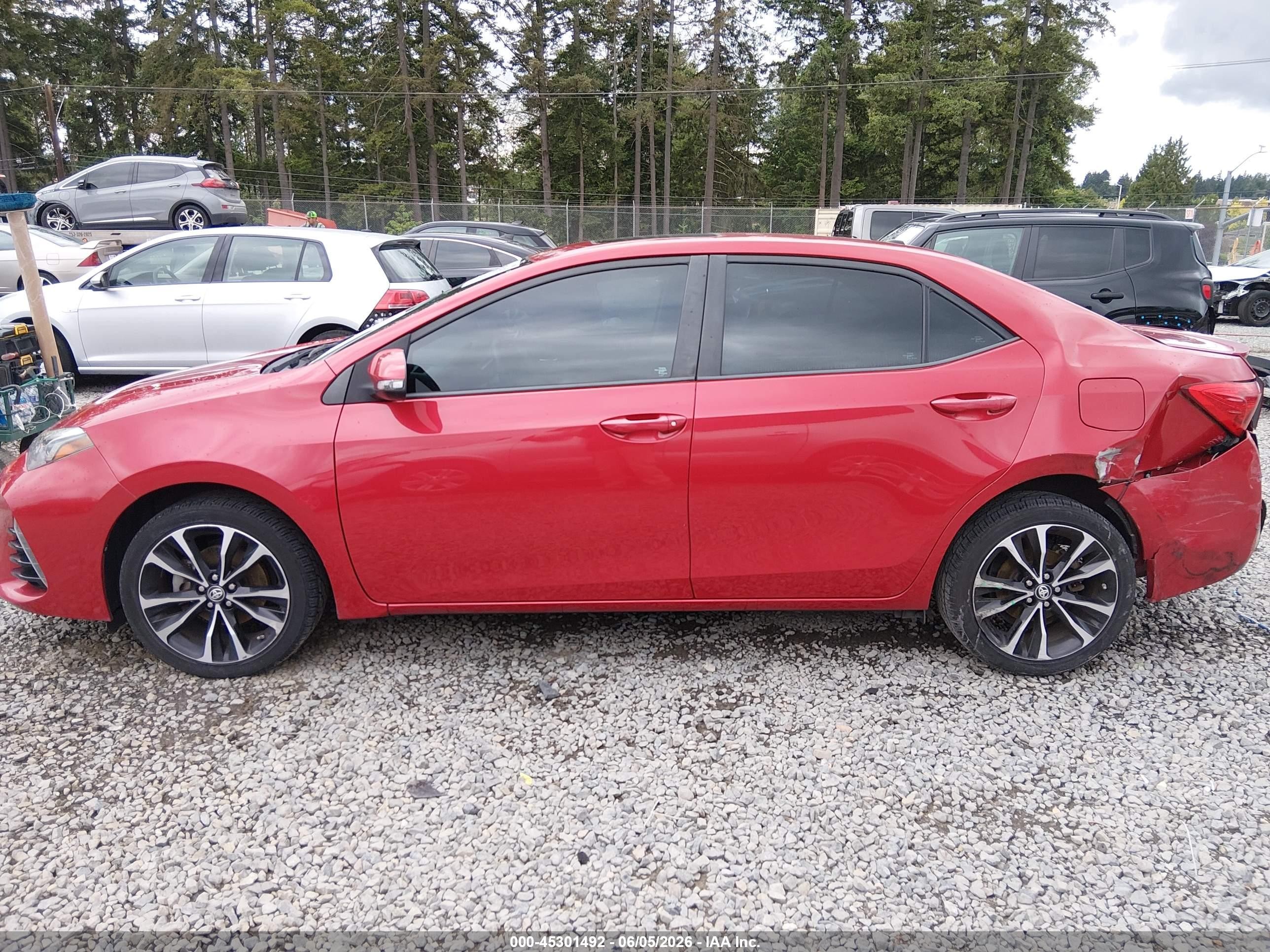 2017 Toyota Corolla Se Red vin: 2T1BURHE4HC844125
