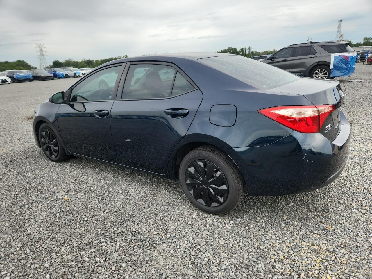 2017 Toyota Corolla Le Blue vin: 2T1BURHE4HC855898