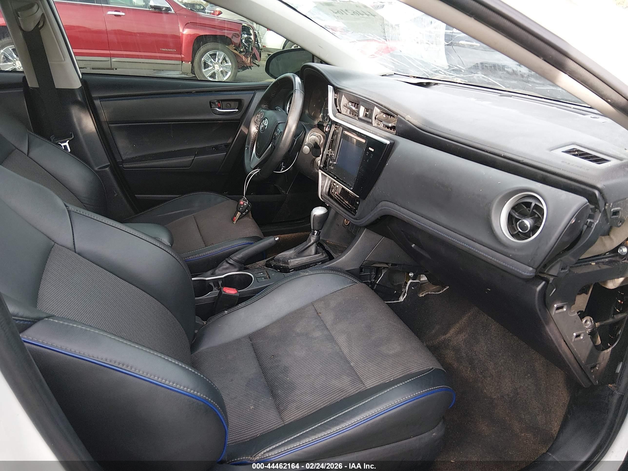 2017 Toyota Corolla Se White vin: 2T1BURHE4HC909328