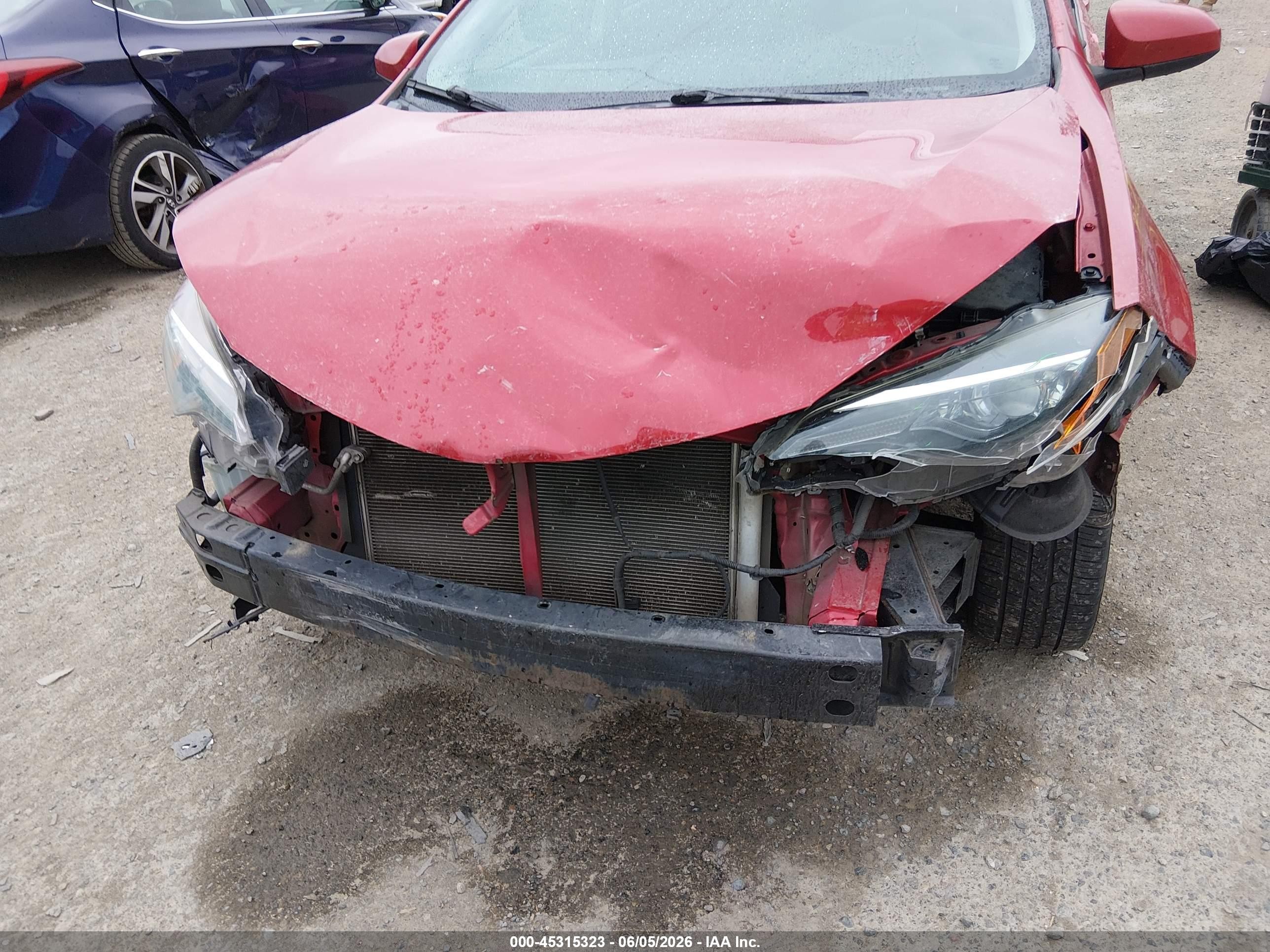 2018 Toyota Corolla Le Бордовый vin: 2T1BURHE4JC068326