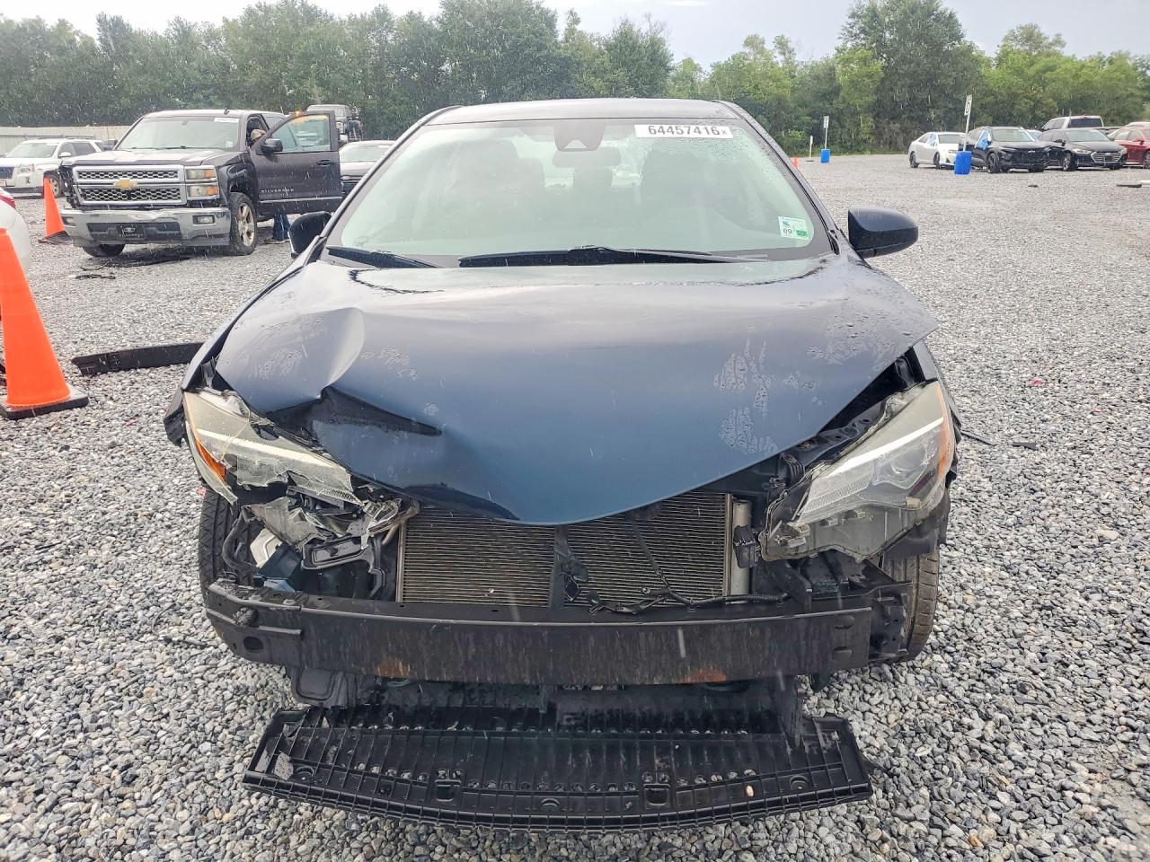 2018 Toyota Corolla Le Blue vin: 2T1BURHE4JC976002