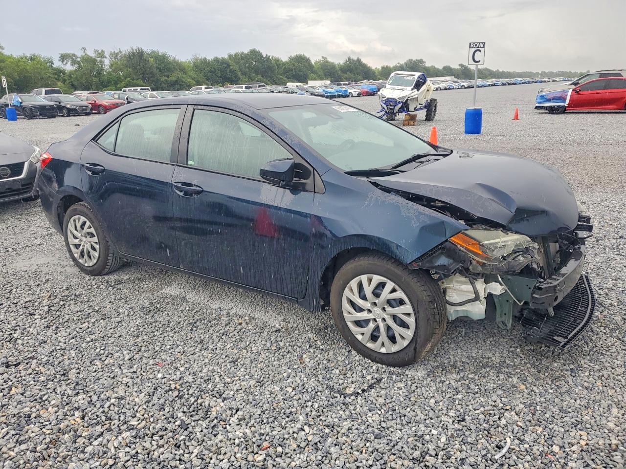 2018 Toyota Corolla Le Blue vin: 2T1BURHE4JC976002