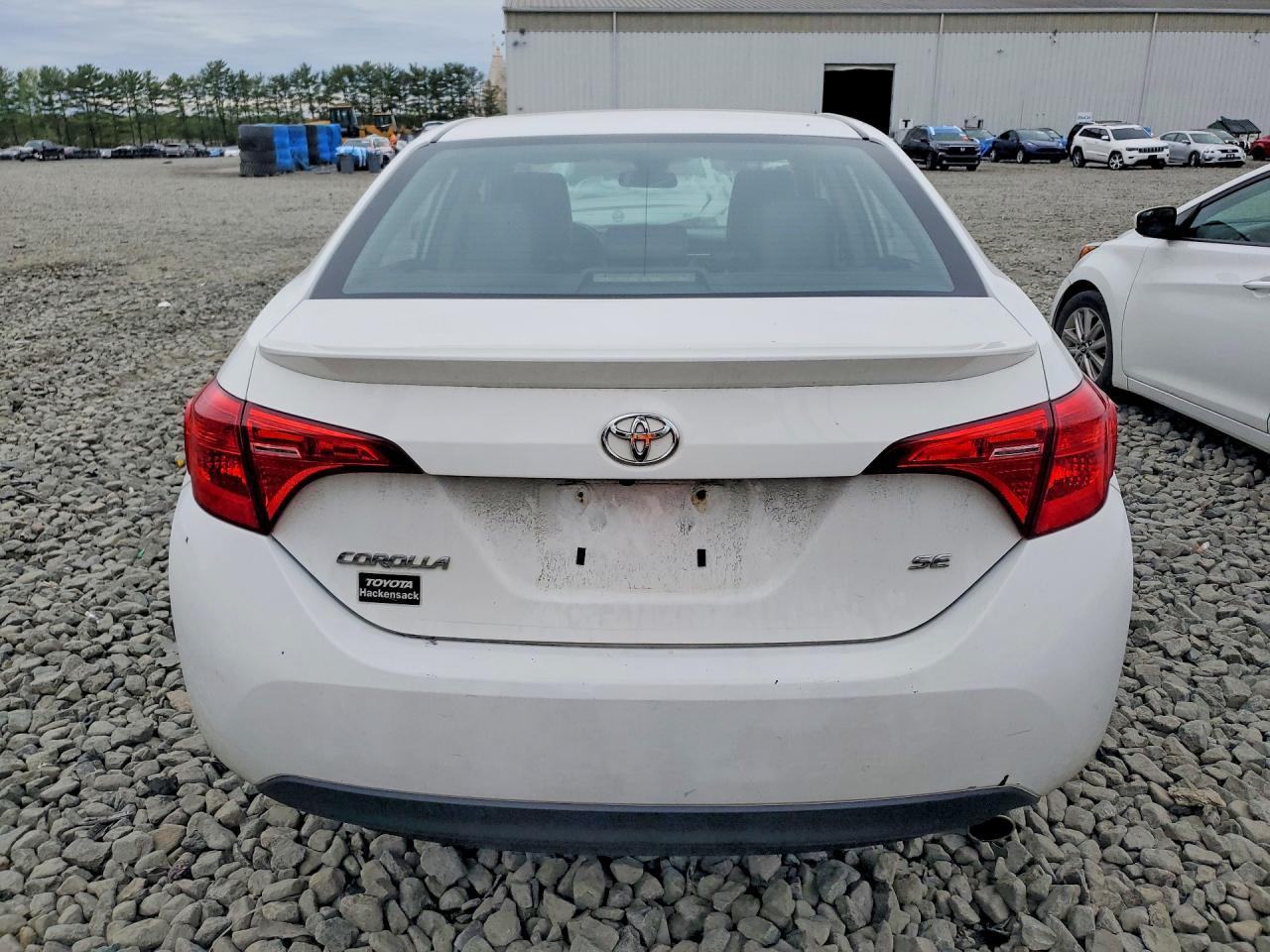2019 Toyota Corolla Se White vin: 2T1BURHE4KC143673