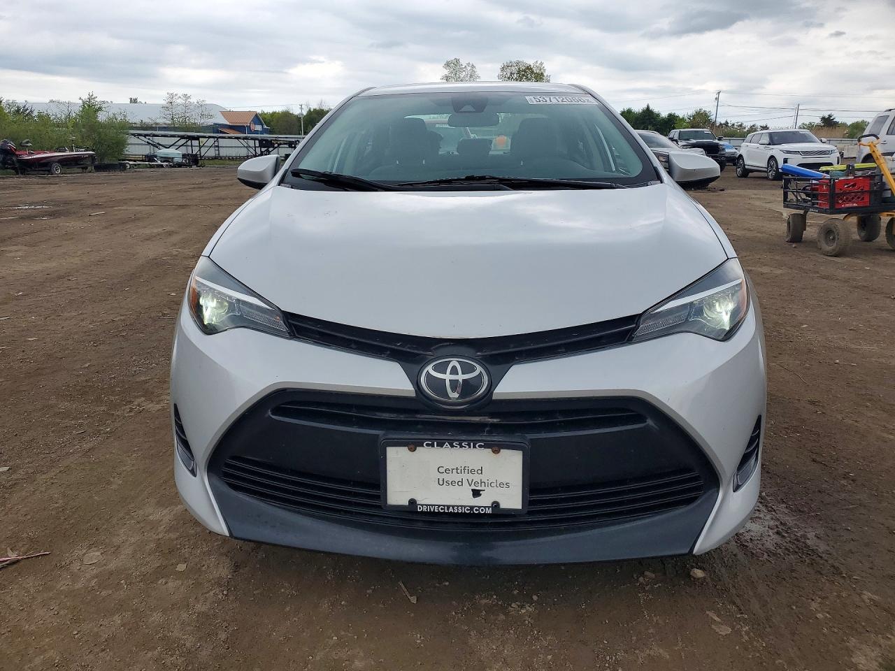 2019 Toyota Corolla Le Silver vin: 2T1BURHE4KC154401