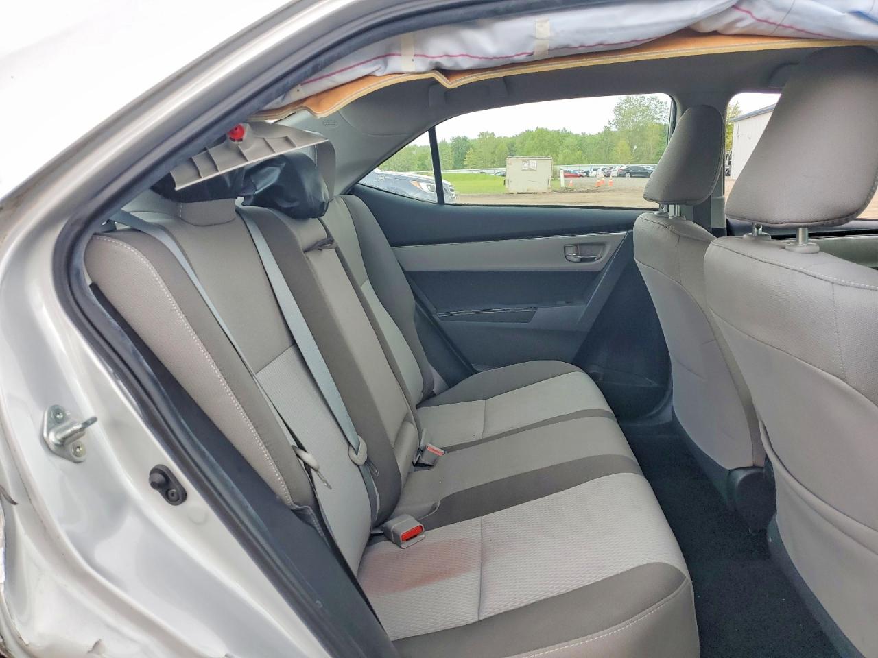 2019 Toyota Corolla Le Silver vin: 2T1BURHE4KC154401