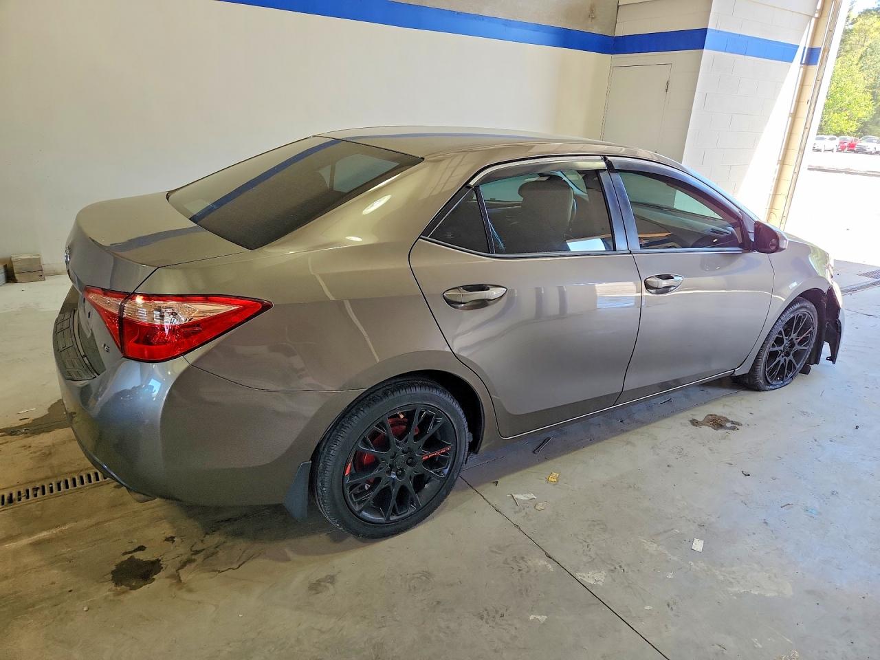 2019 Toyota Corolla Le Brown vin: 2T1BURHE4KC154642