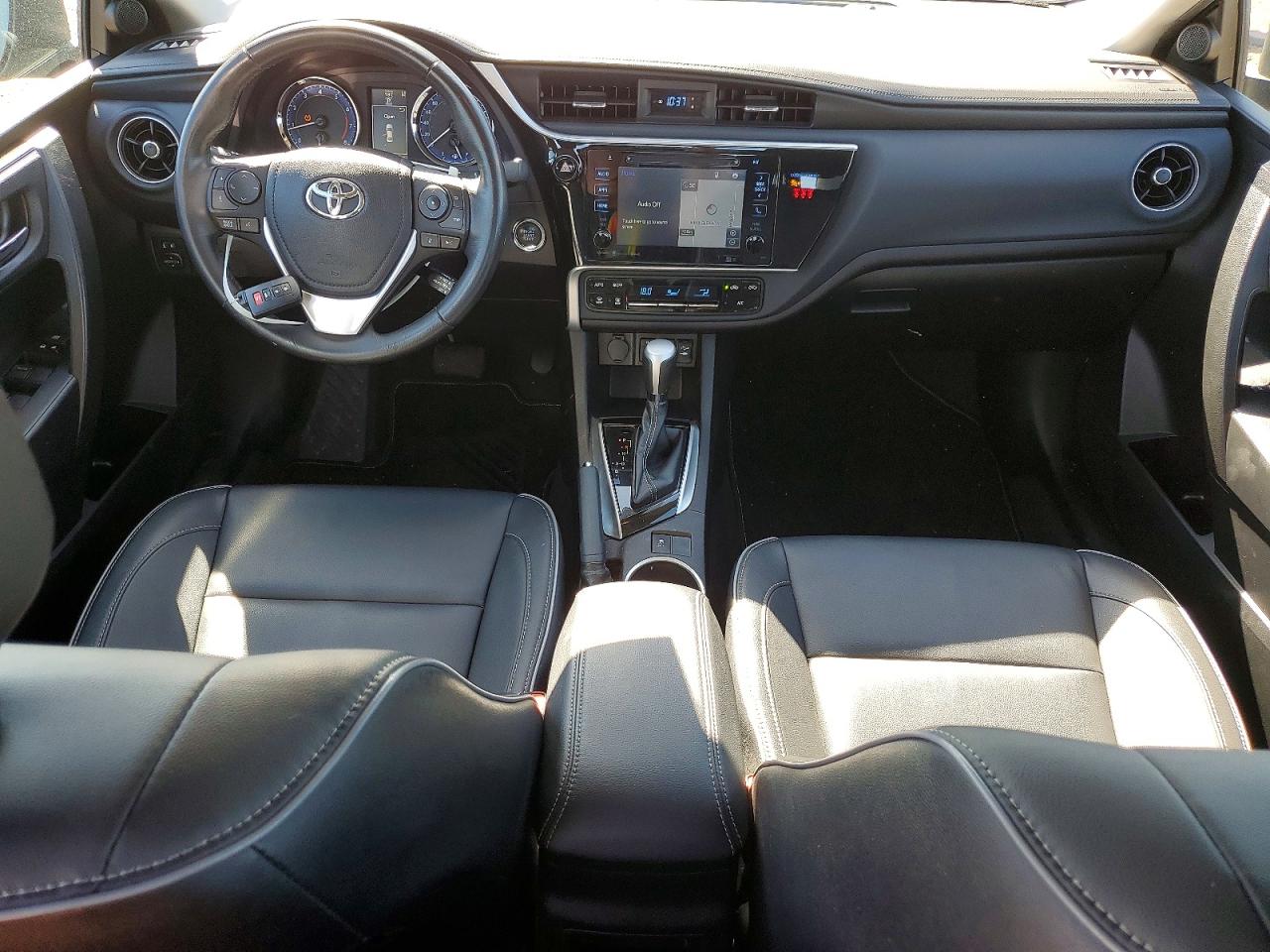 2019 Toyota Corolla L Blue vin: 2T1BURHE4KC159310