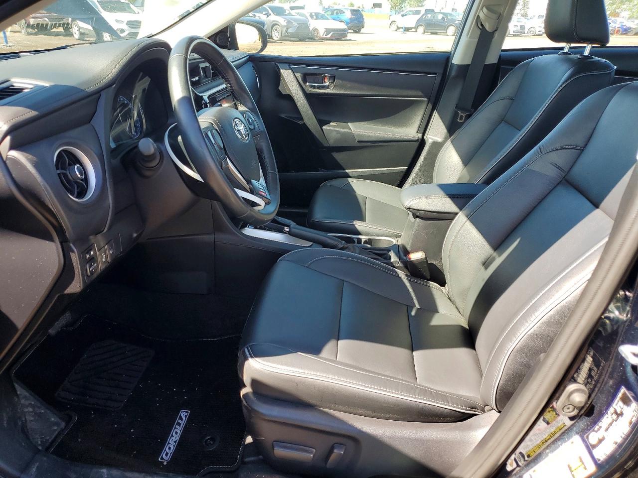 2019 Toyota Corolla L Blue vin: 2T1BURHE4KC159310