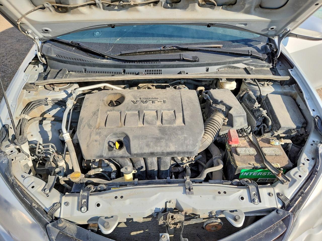 2014 Toyota Corolla L Silver vin: 2T1BURHE5EC000235