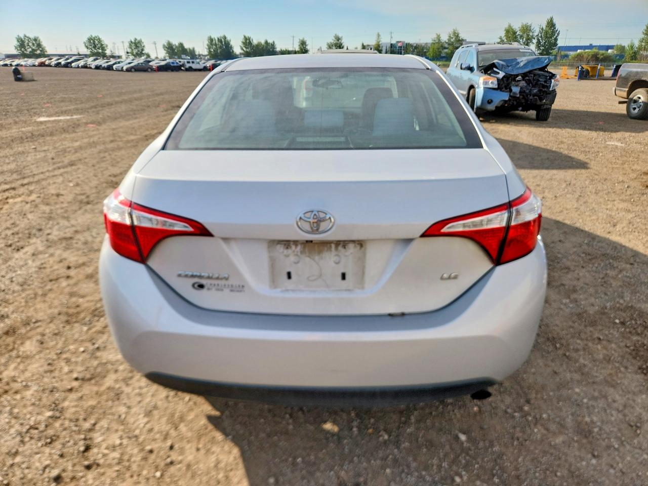 2014 Toyota Corolla L Silver vin: 2T1BURHE5EC000235