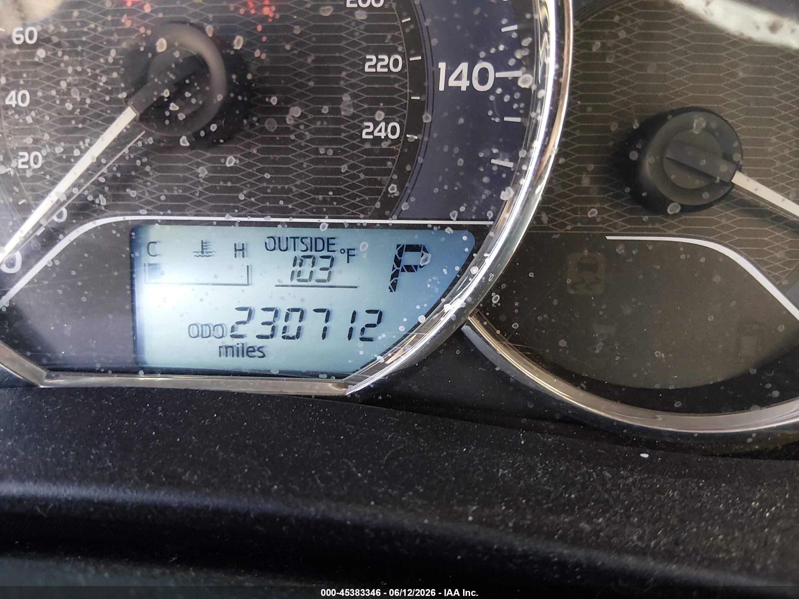 2014 Toyota Corolla Le Plus Зеленый vin: 2T1BURHE5EC008917