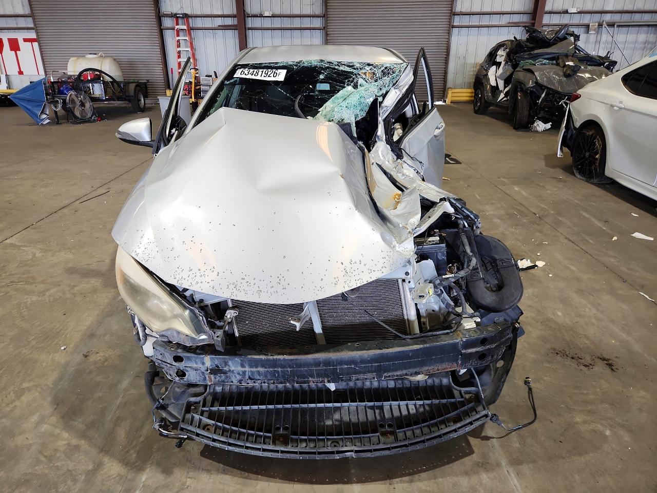 2014 Toyota Corolla S Plus Silver vin: 2T1BURHE5EC012790