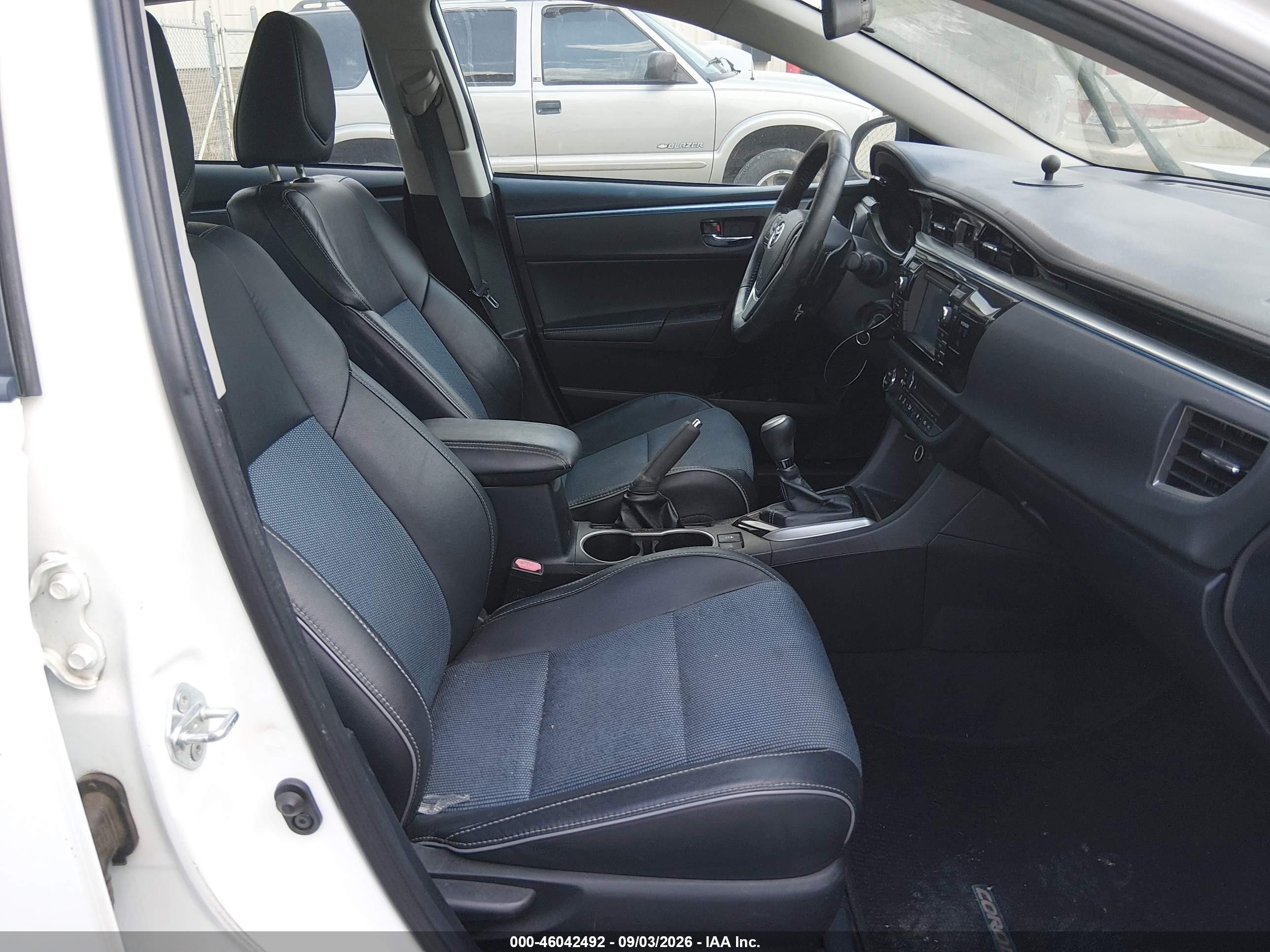 2014 Toyota Corolla S White vin: 2T1BURHE5EC020338