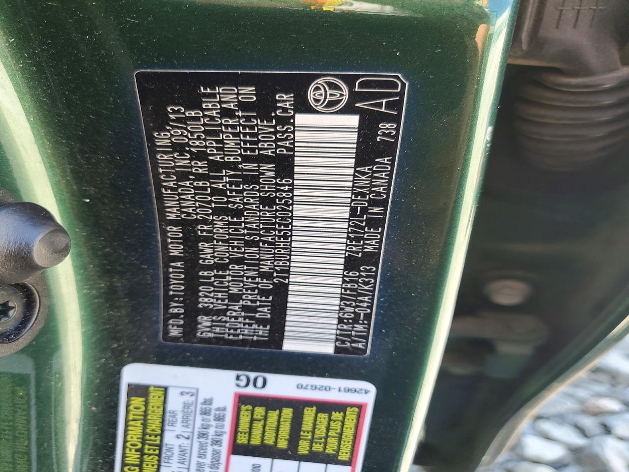 2014 Toyota Corolla Le Green vin: 2T1BURHE5EC025846