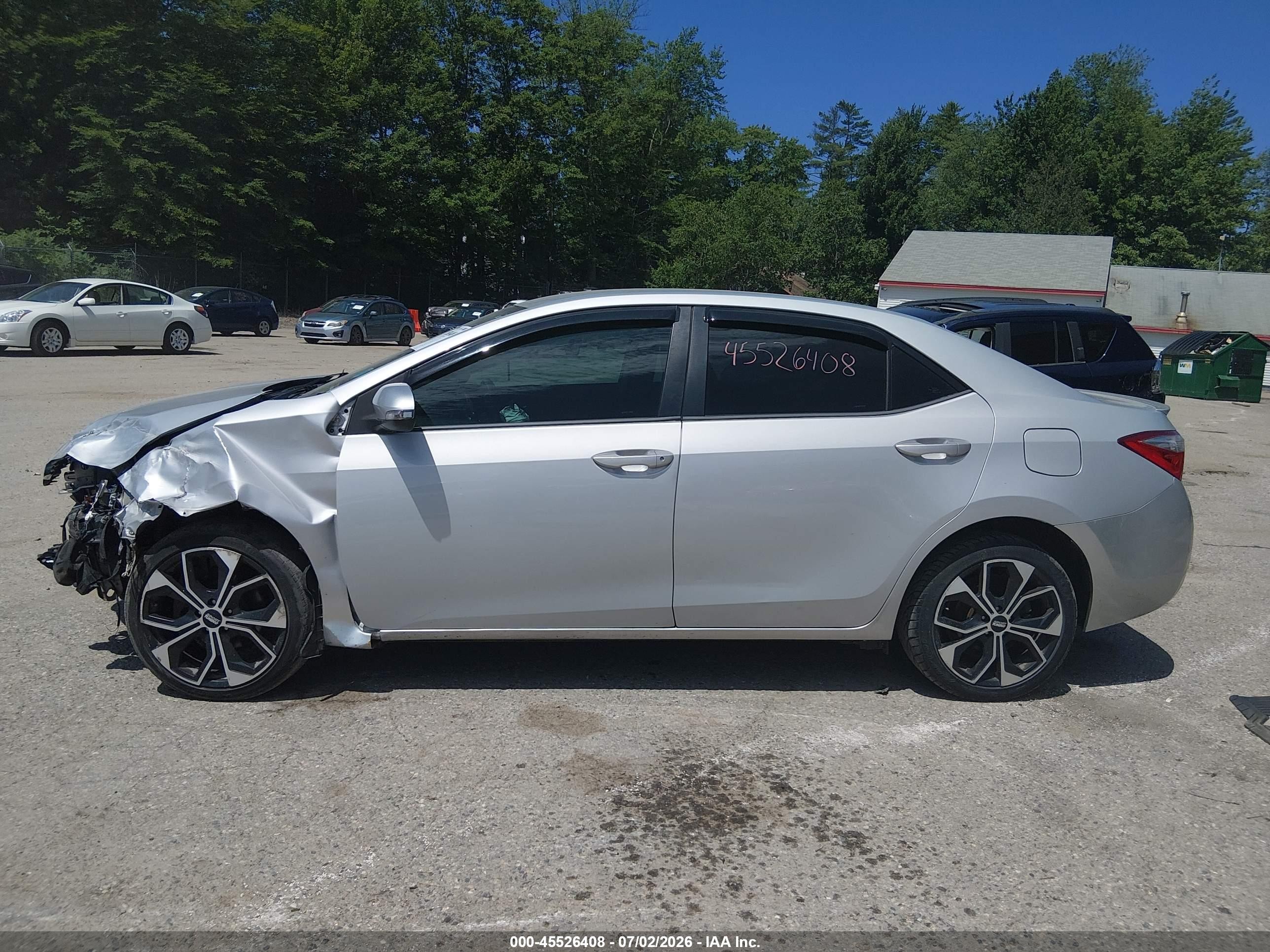 2014 Toyota Corolla S Plus Silver vin: 2T1BURHE5EC027001