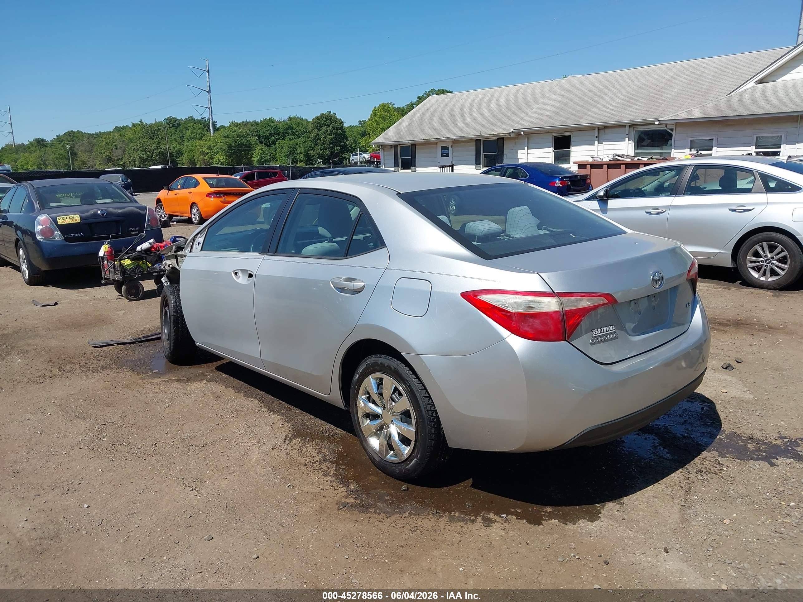2014 Toyota Corolla Le Silver vin: 2T1BURHE5EC028570