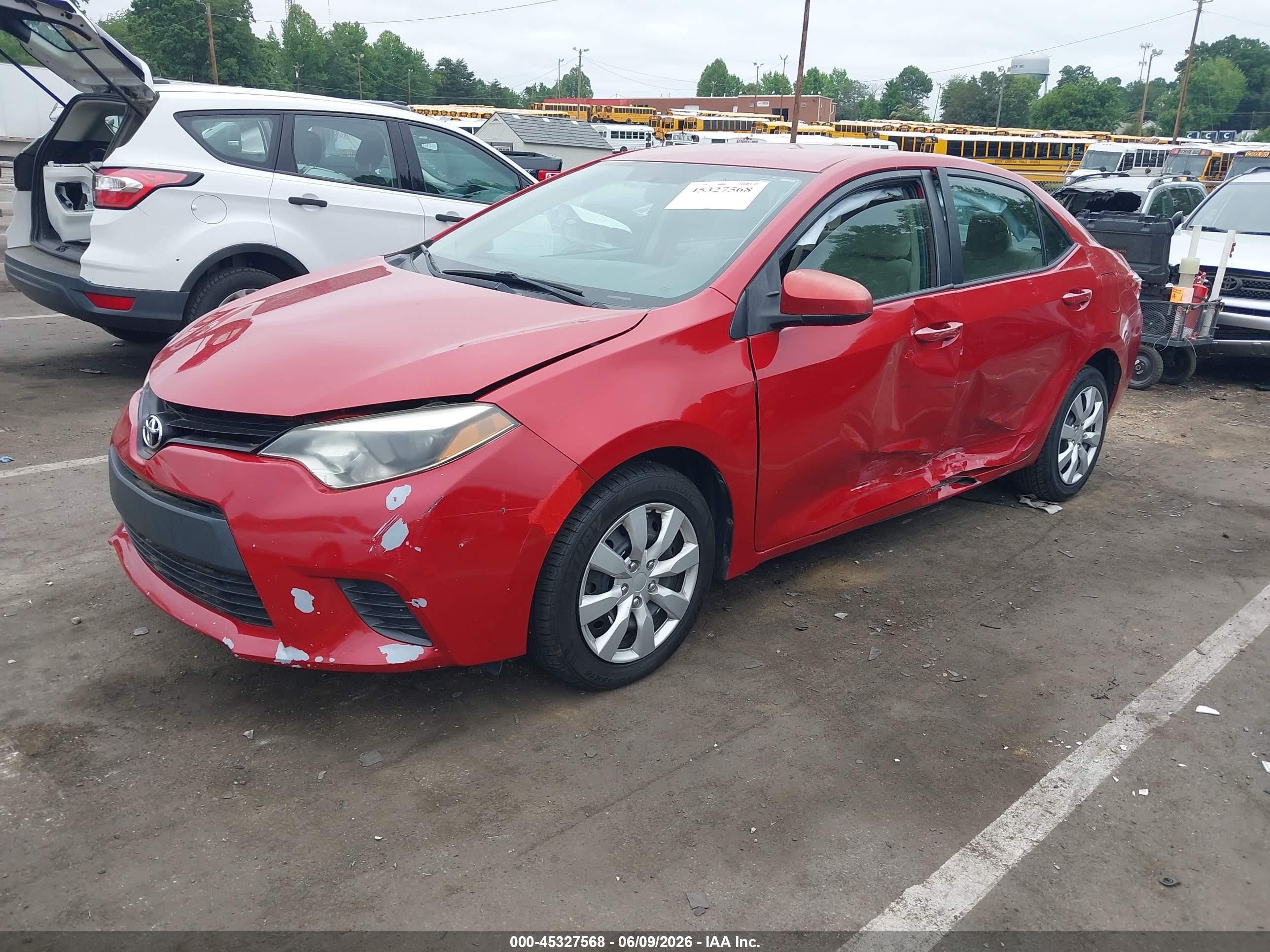 2014 Toyota Corolla Le Red vin: 2T1BURHE5EC030397