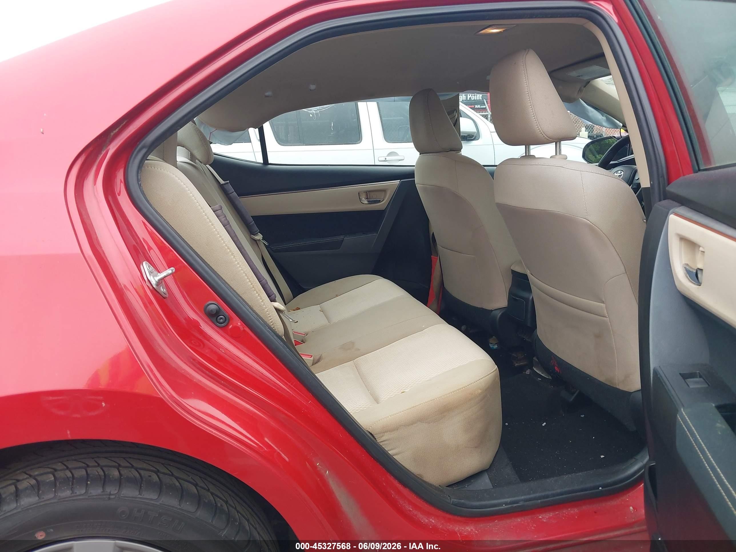 2014 Toyota Corolla Le Red vin: 2T1BURHE5EC030397