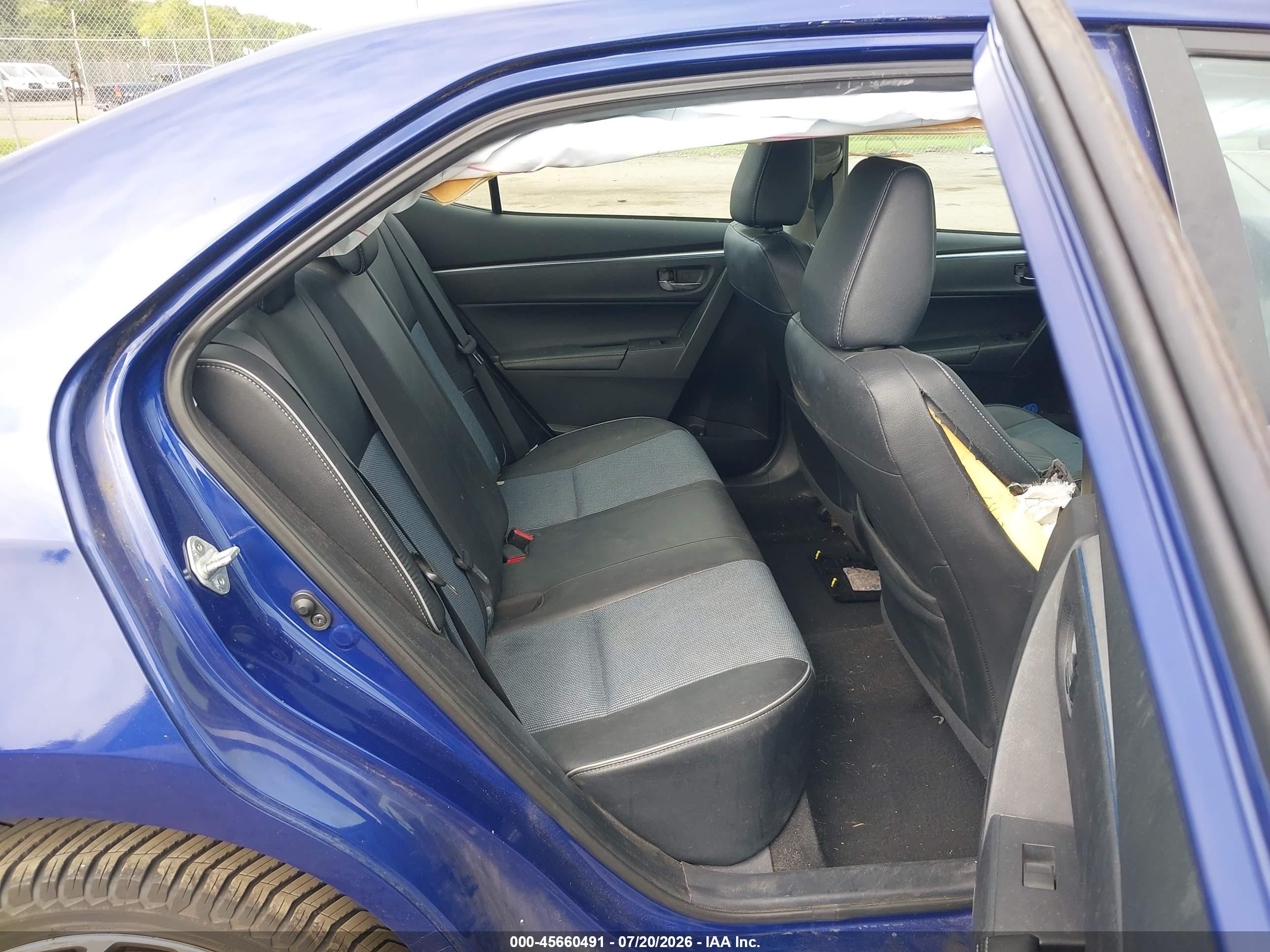 2014 Toyota Corolla S Plus Blue vin: 2T1BURHE5EC039746
