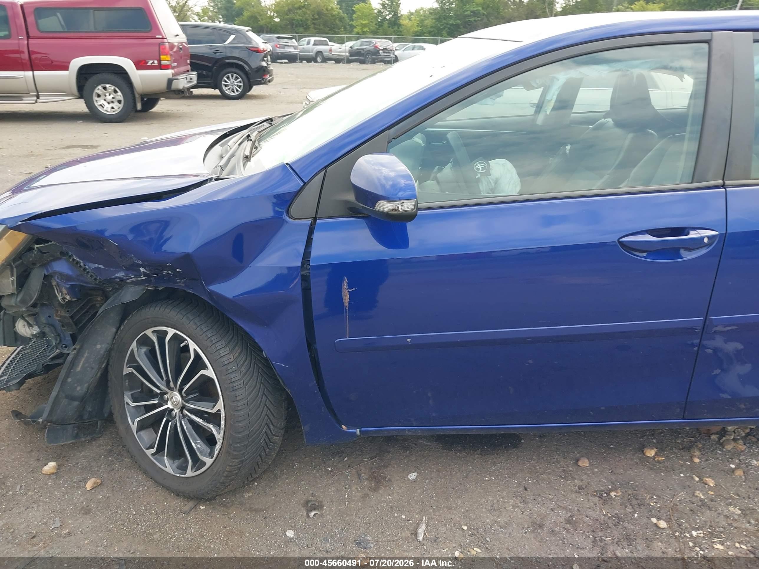 2014 Toyota Corolla S Plus Blue vin: 2T1BURHE5EC039746