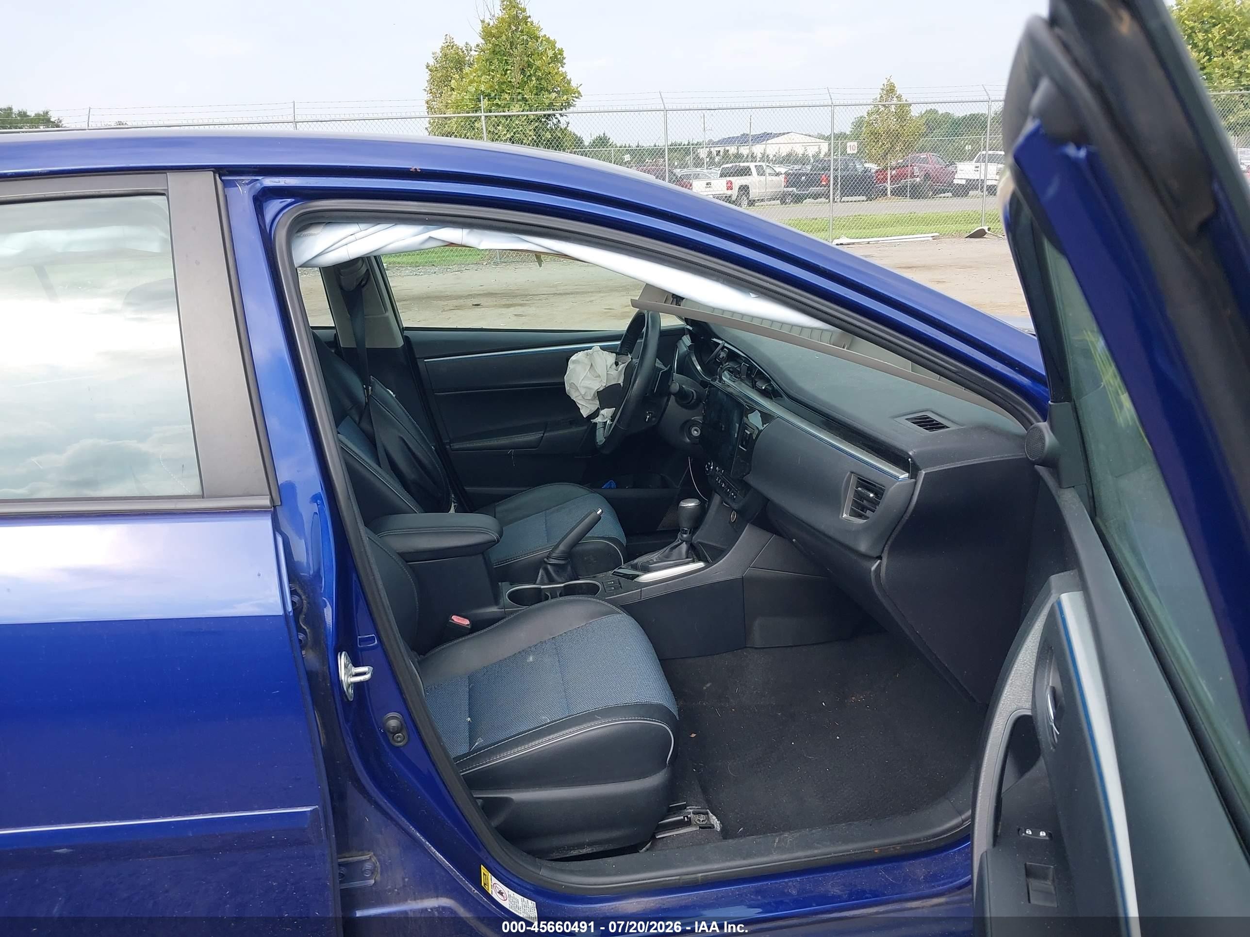 2014 Toyota Corolla S Plus Blue vin: 2T1BURHE5EC039746