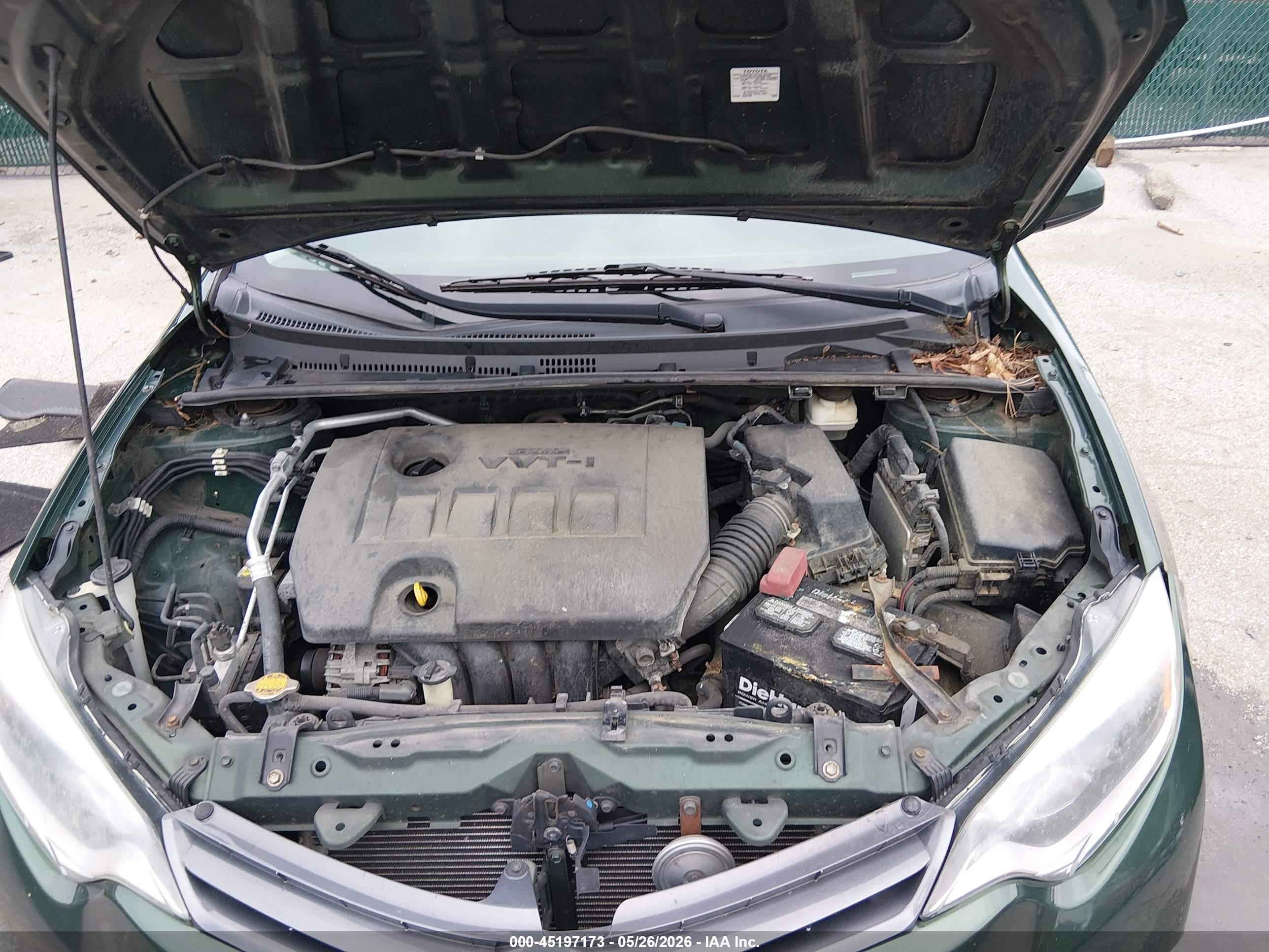 2014 Toyota Corolla Le Green vin: 2T1BURHE5EC042582