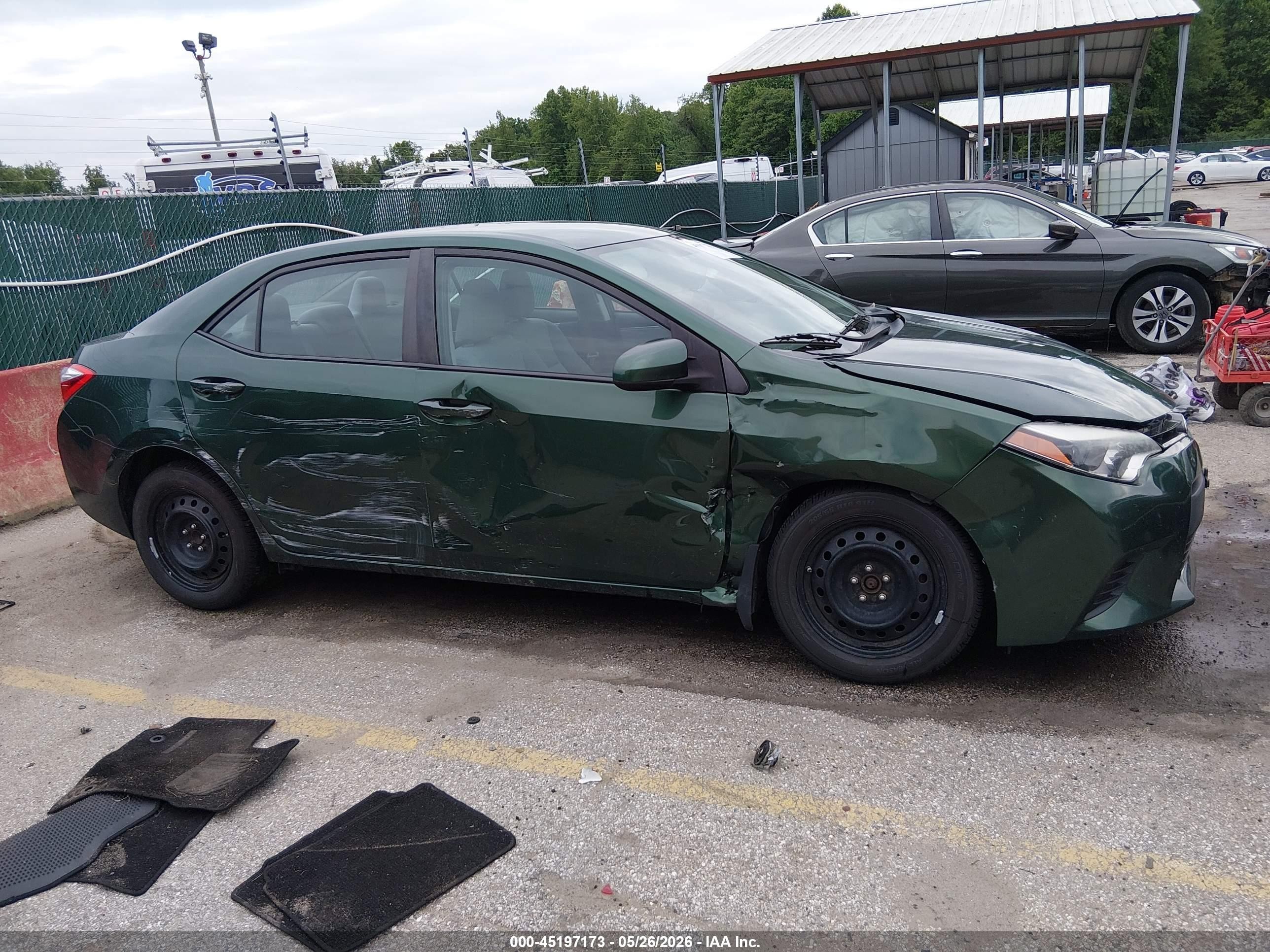 2014 Toyota Corolla Le Green vin: 2T1BURHE5EC042582