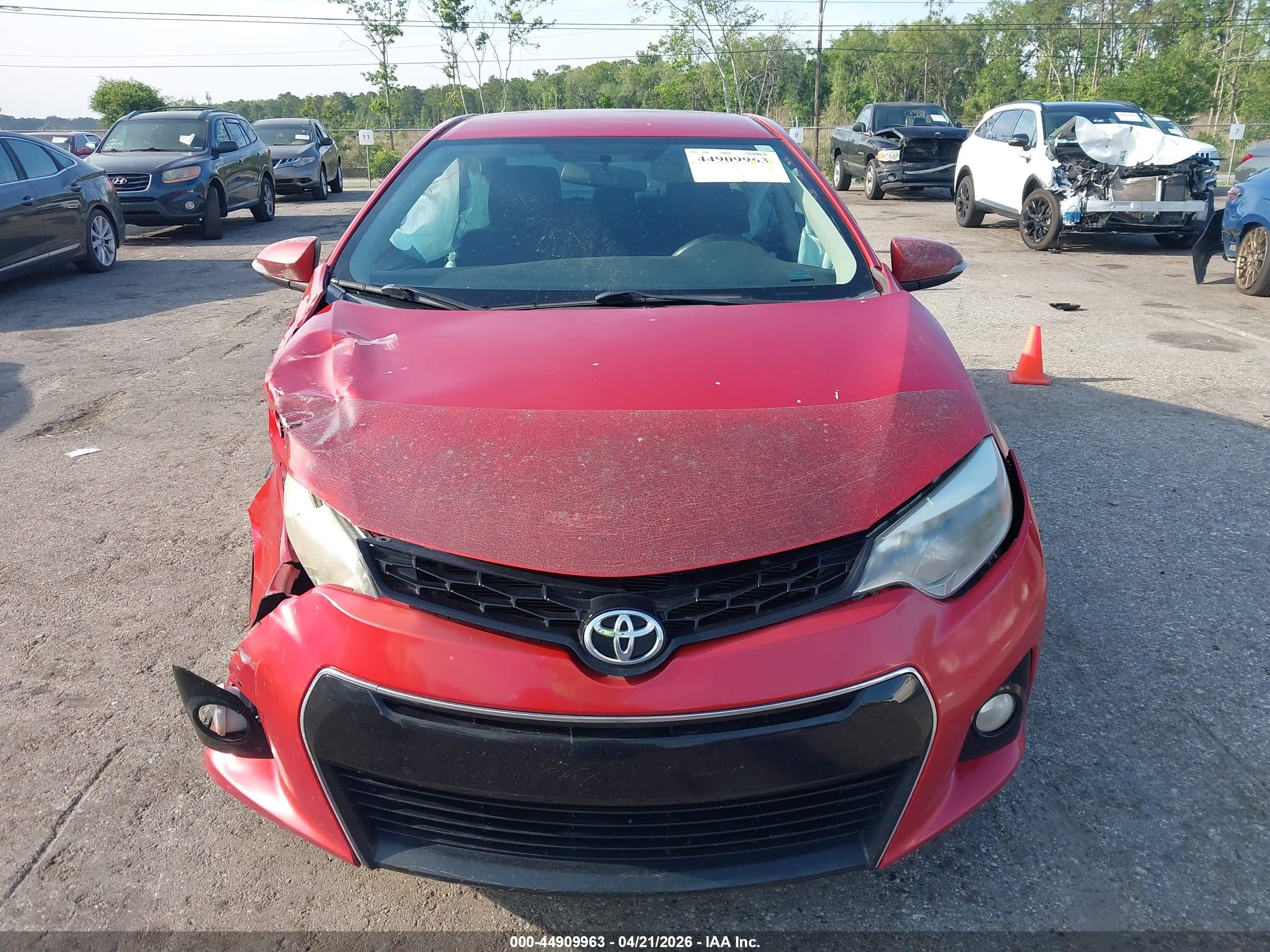 2014 Toyota Corolla S Plus Red vin: 2T1BURHE5EC047457
