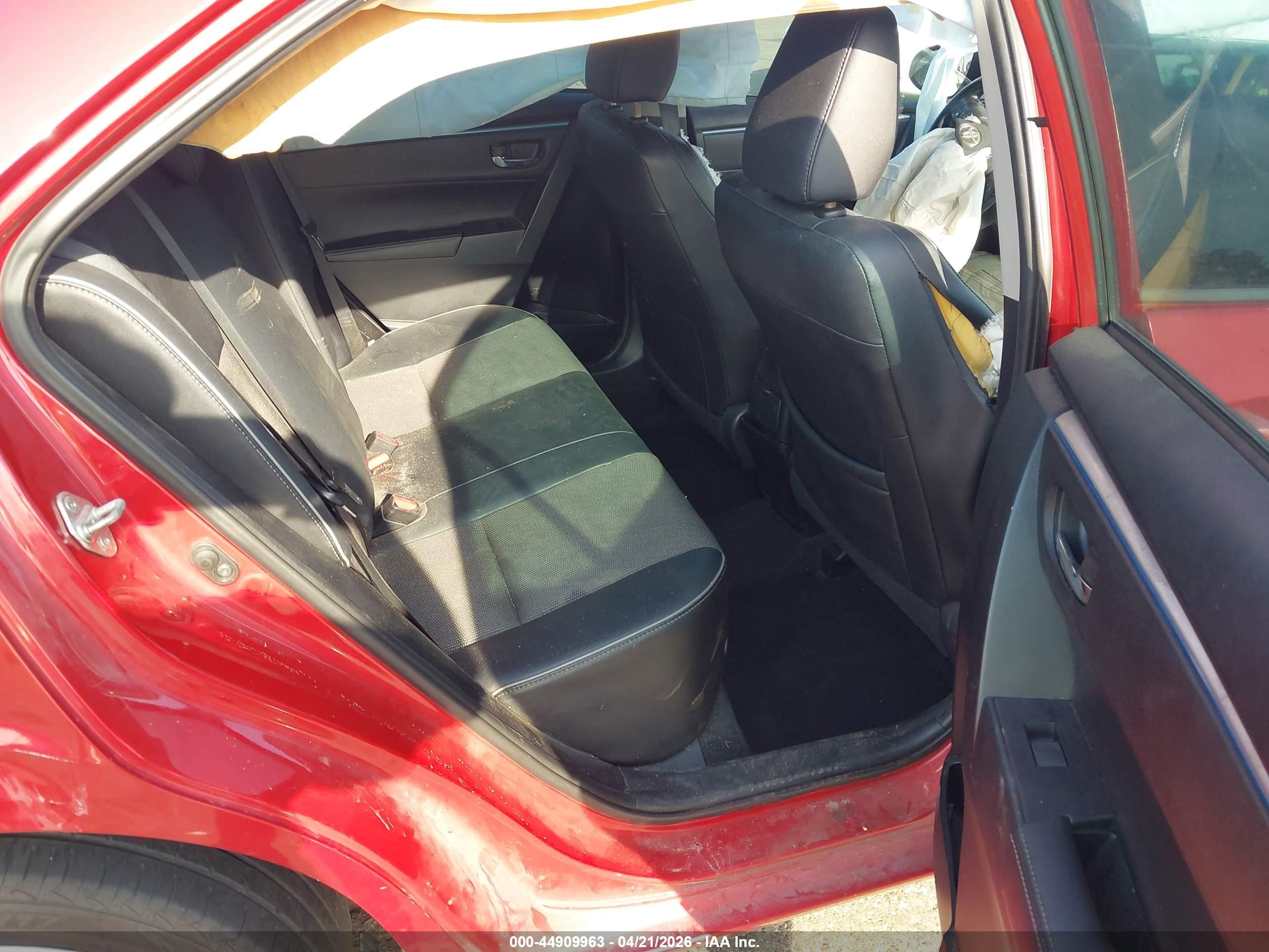 2014 Toyota Corolla S Plus Red vin: 2T1BURHE5EC047457