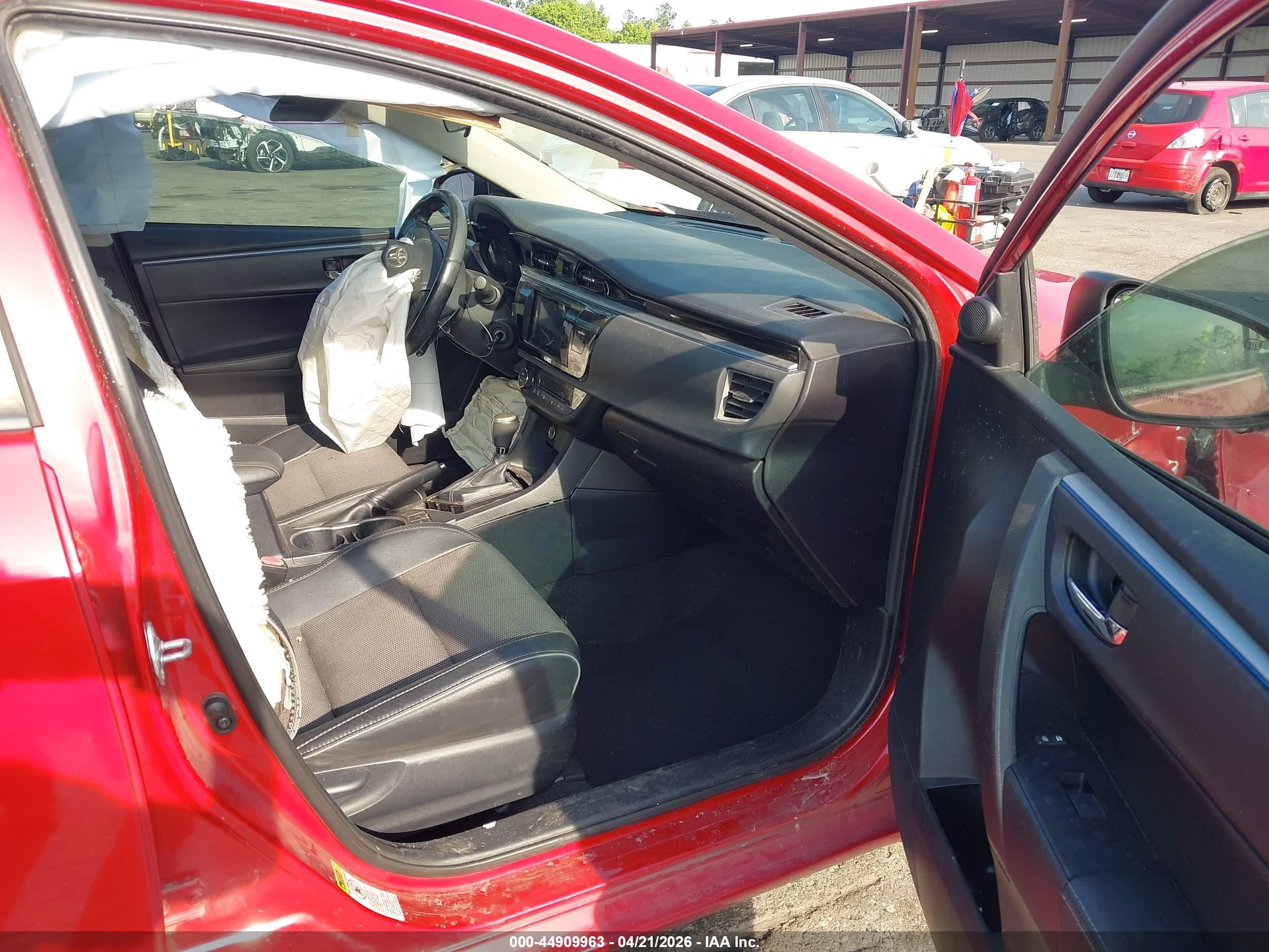 2014 Toyota Corolla S Plus Red vin: 2T1BURHE5EC047457