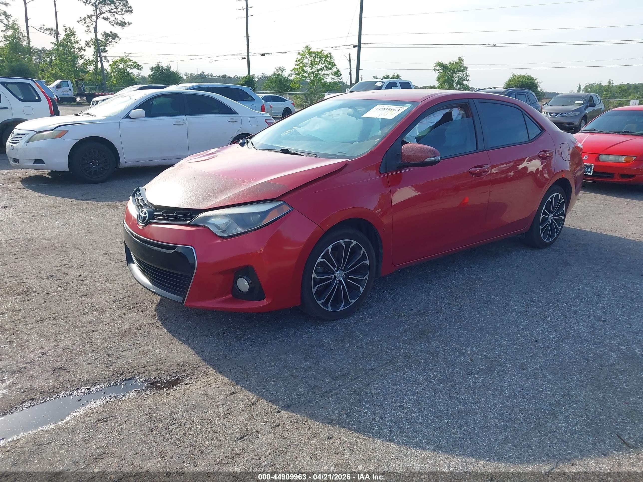 2014 Toyota Corolla S Plus Red vin: 2T1BURHE5EC047457
