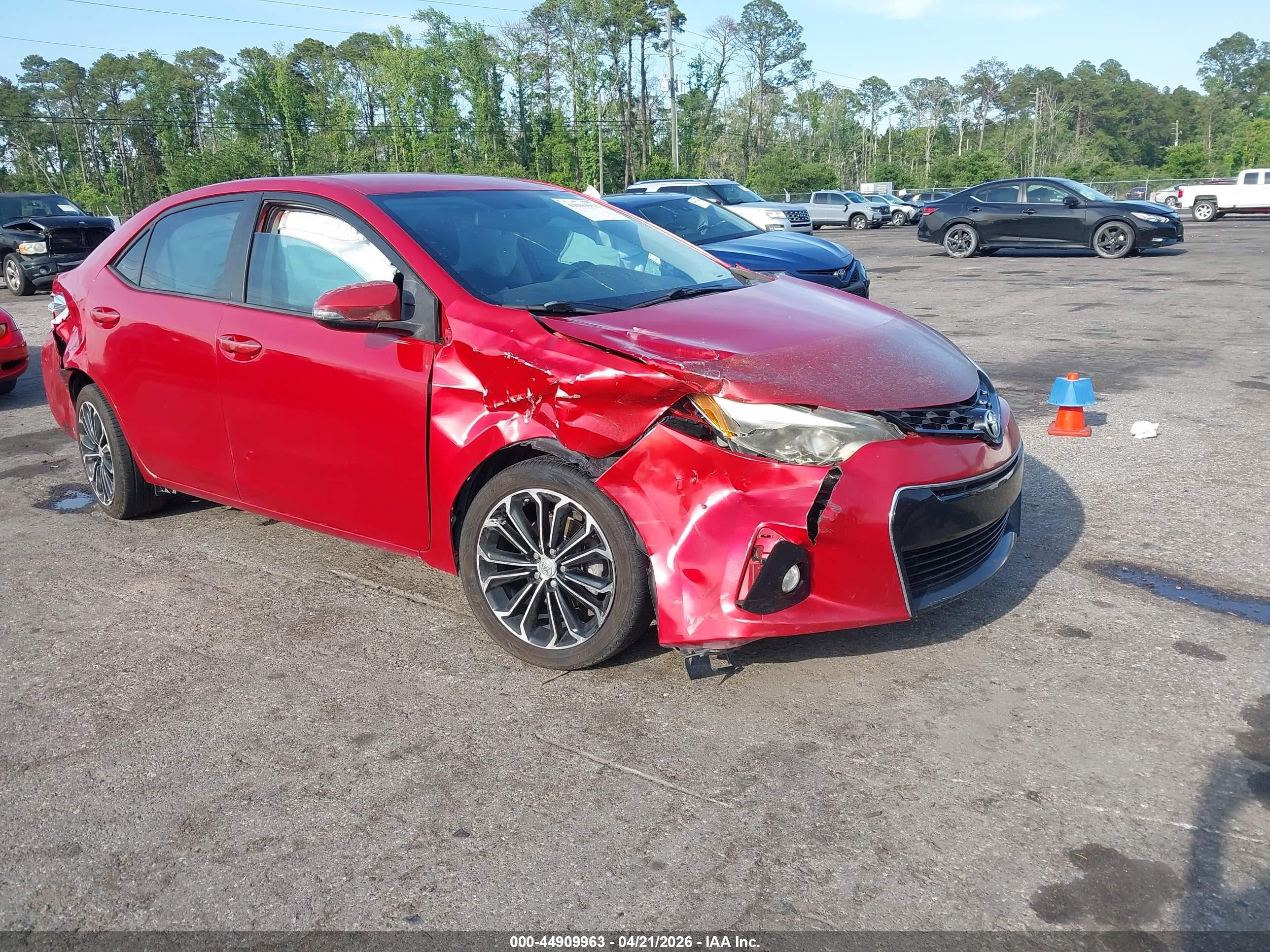 2014 Toyota Corolla S Plus Red vin: 2T1BURHE5EC047457