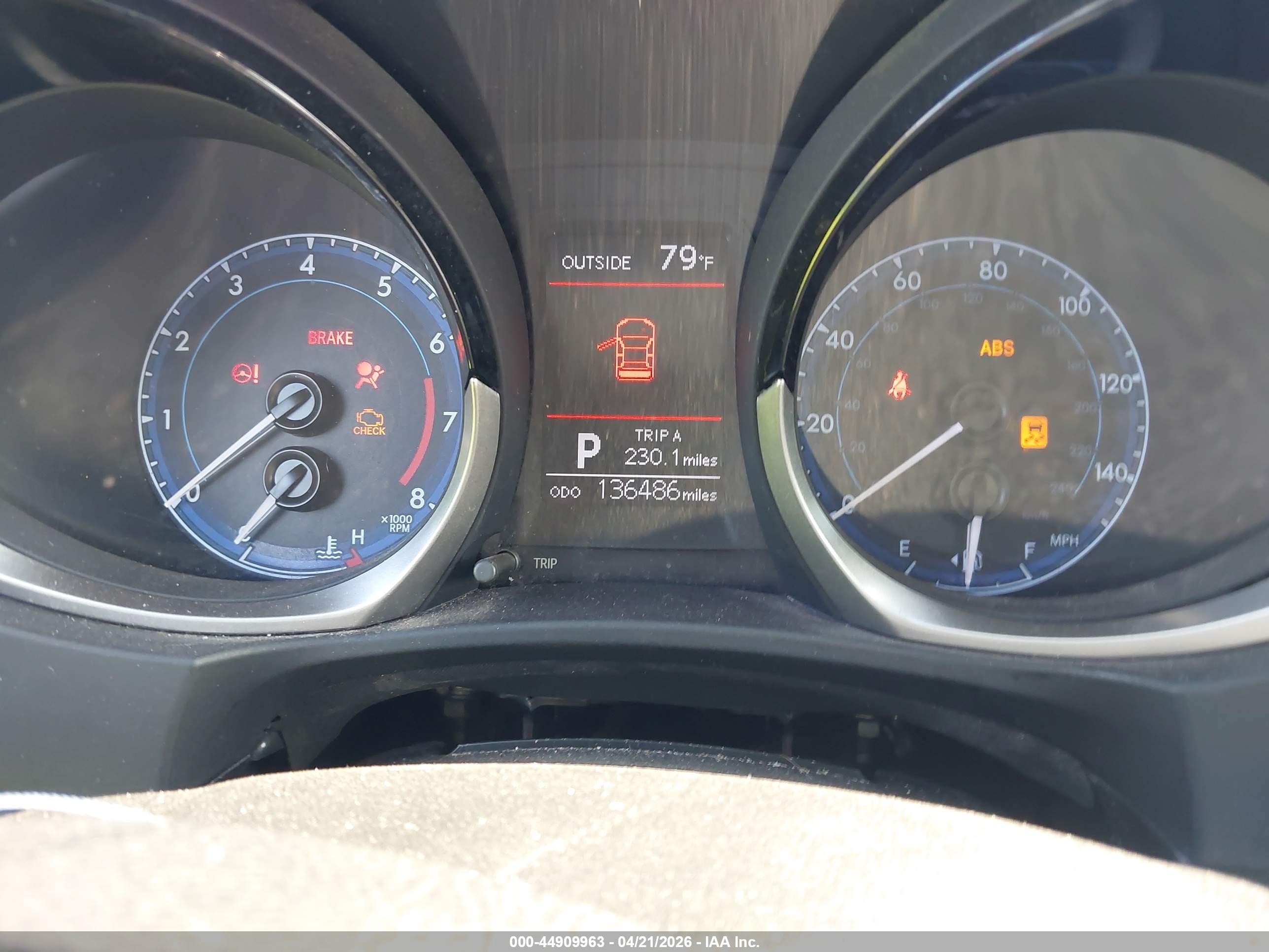 2014 Toyota Corolla S Plus Red vin: 2T1BURHE5EC047457